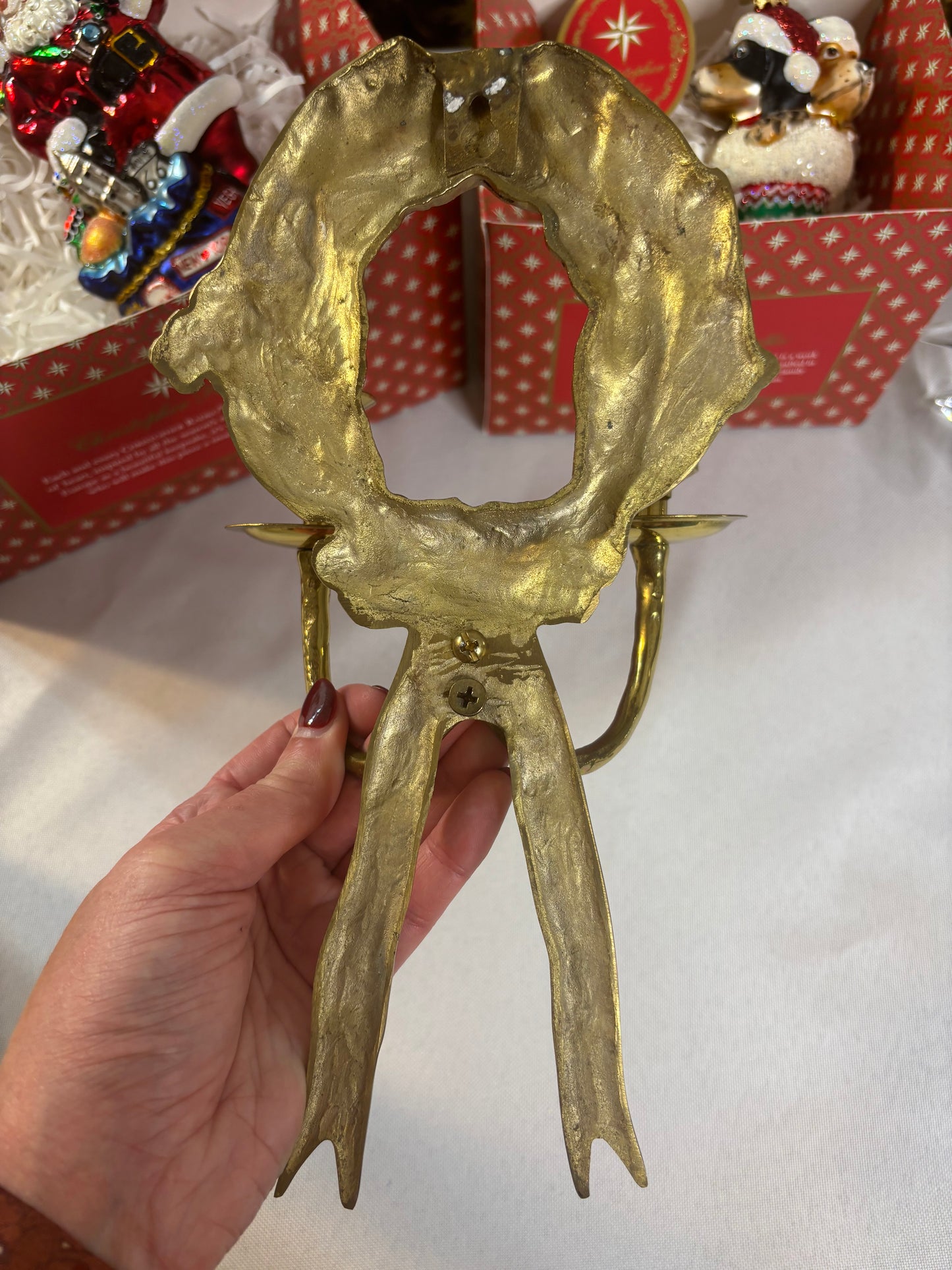 Vintage brass laurel wreath candleholder with bow!