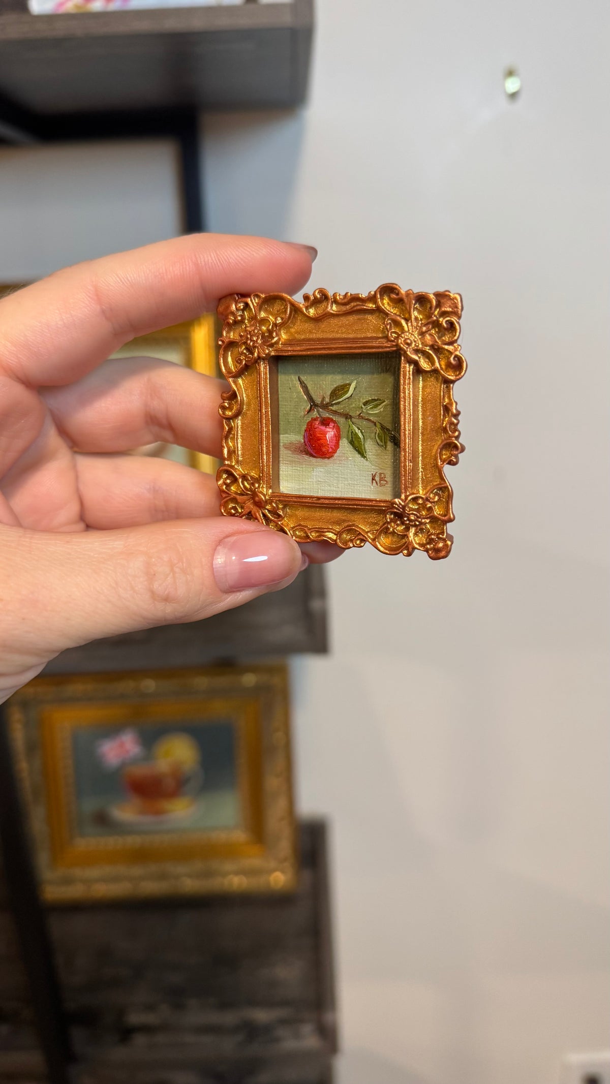 Solo live reserved Fridge magnet an apple oil painting