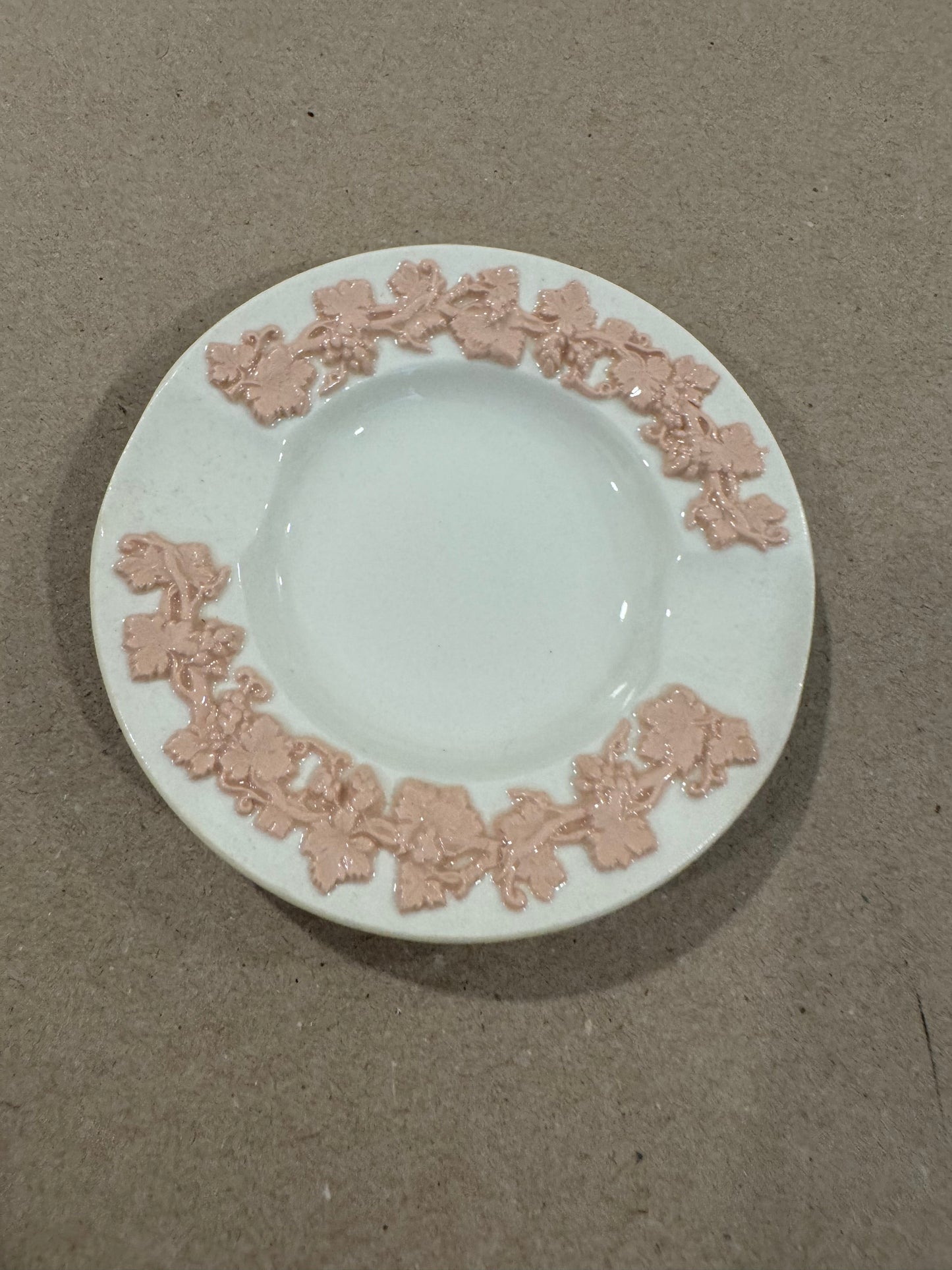 Wedgwood white and pink Queensware ashtray 3.5”