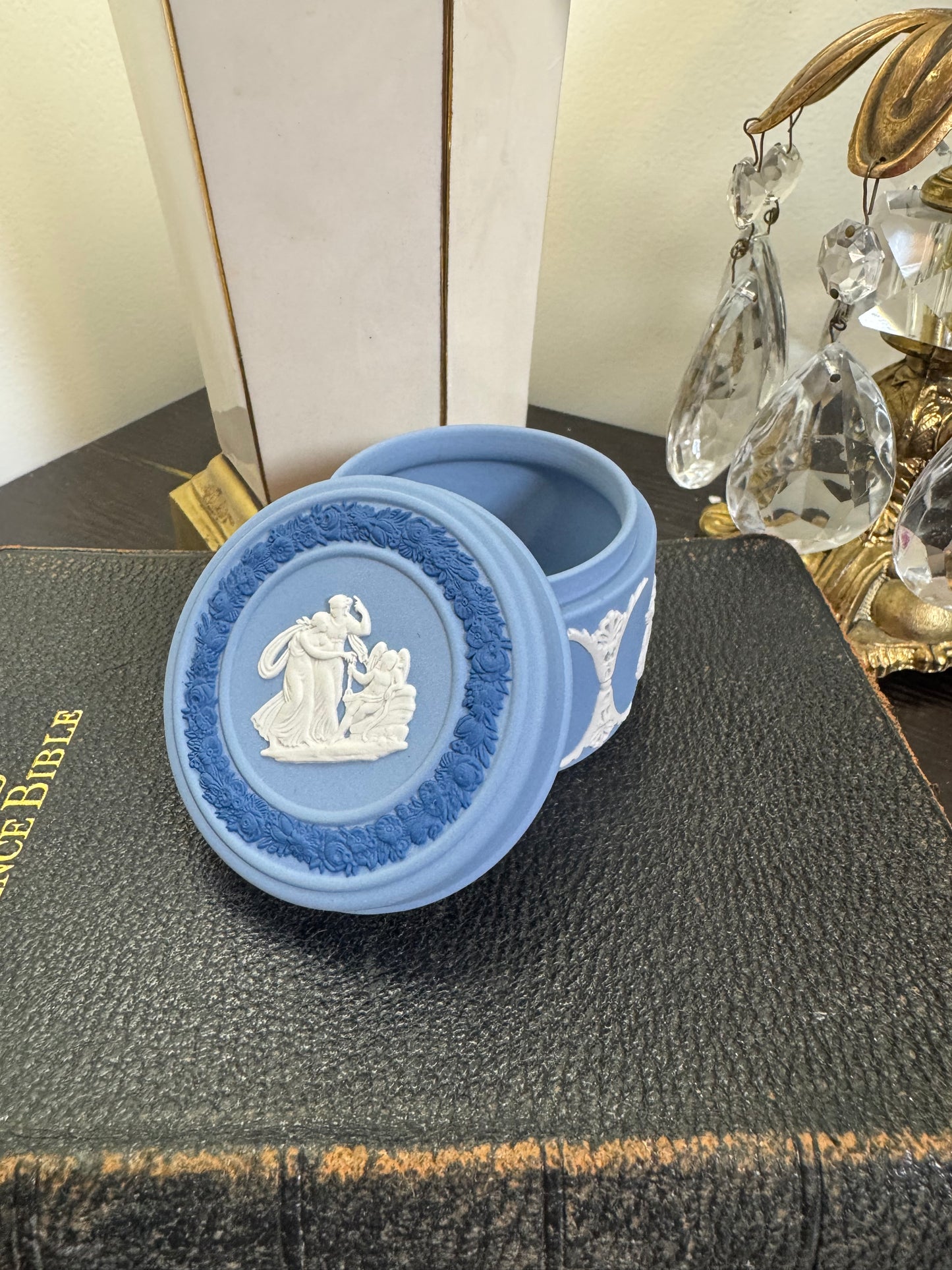 Wedgwood lavender and dark blue round trinket box