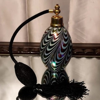 Vintage Perfume bottle with Atomizer – Lillian Grey