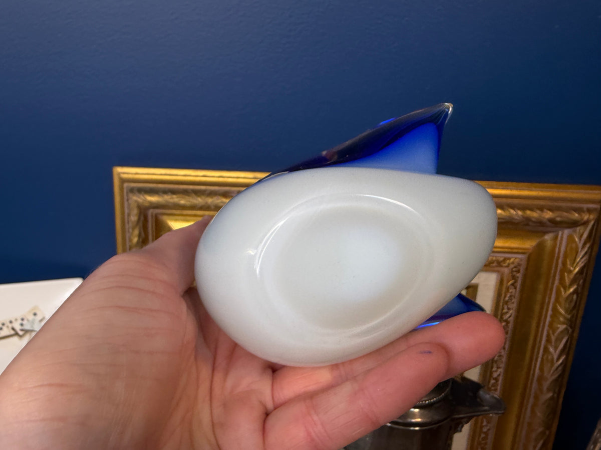 Adorable glass bird paperweight!