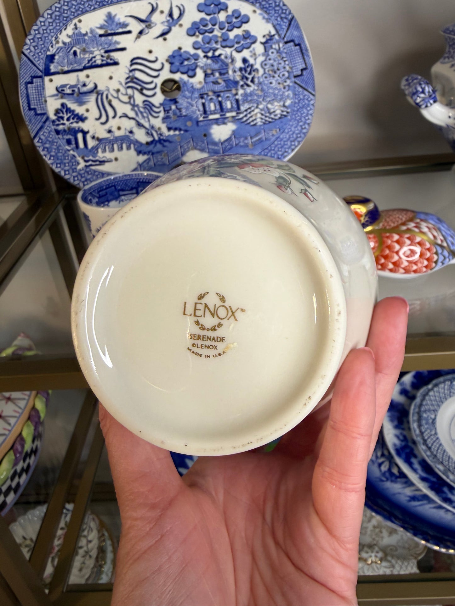 Lovely Lenox Serenade bird vase!