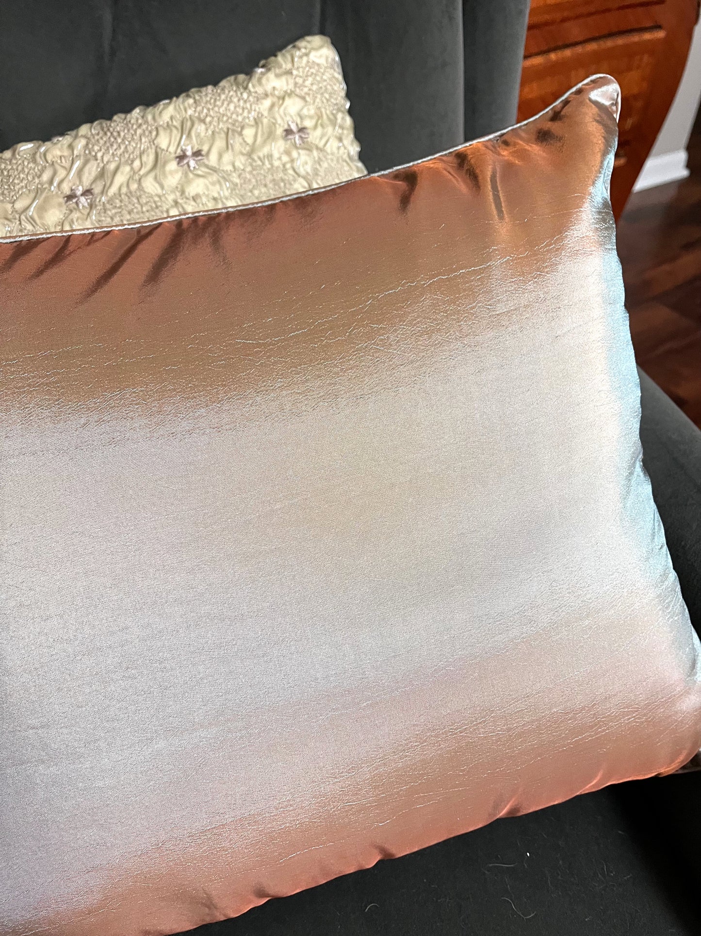 Fantastic Pair Of New Custom Designer Silk Fabric Basketweave And Trim Pillows/Zipper And Insert