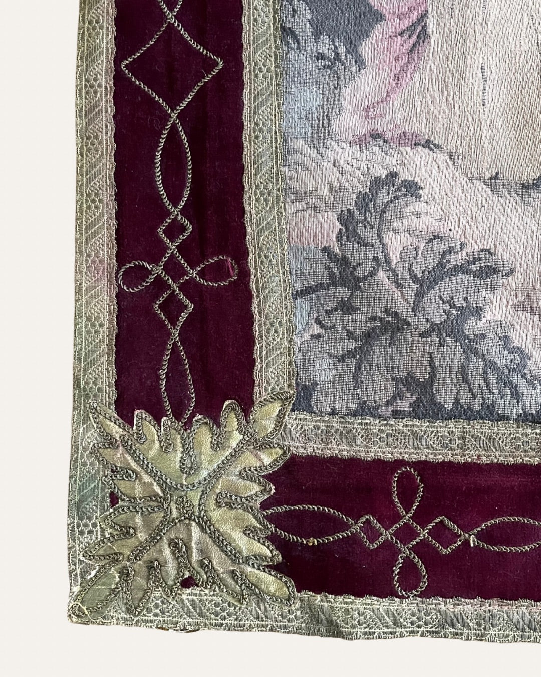 Live 06/02 Antique French “Fete Galant” Wall Tapestry Edged In Original Velvet Border With Satin Accents 32”H X 44 1/4”W