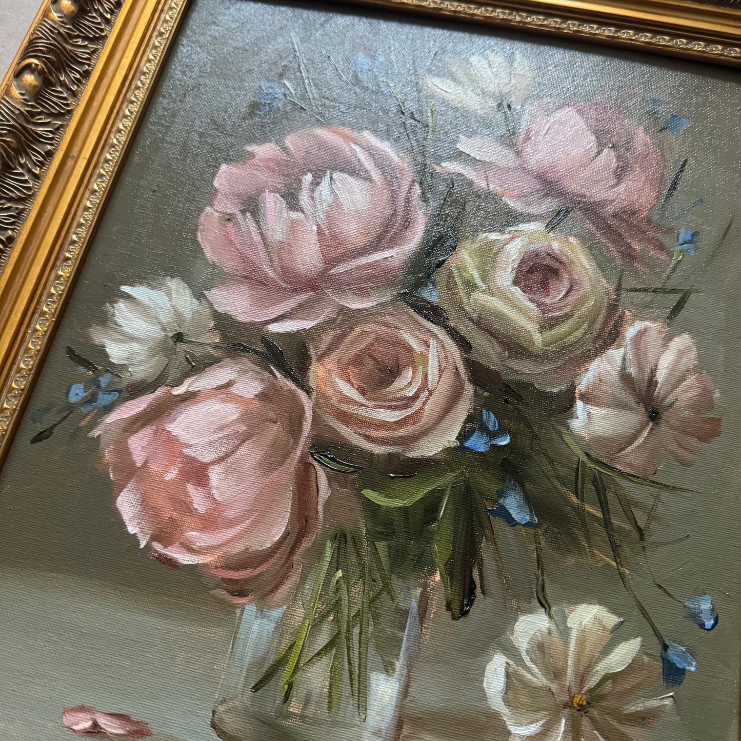 Auction painting floral bouquet