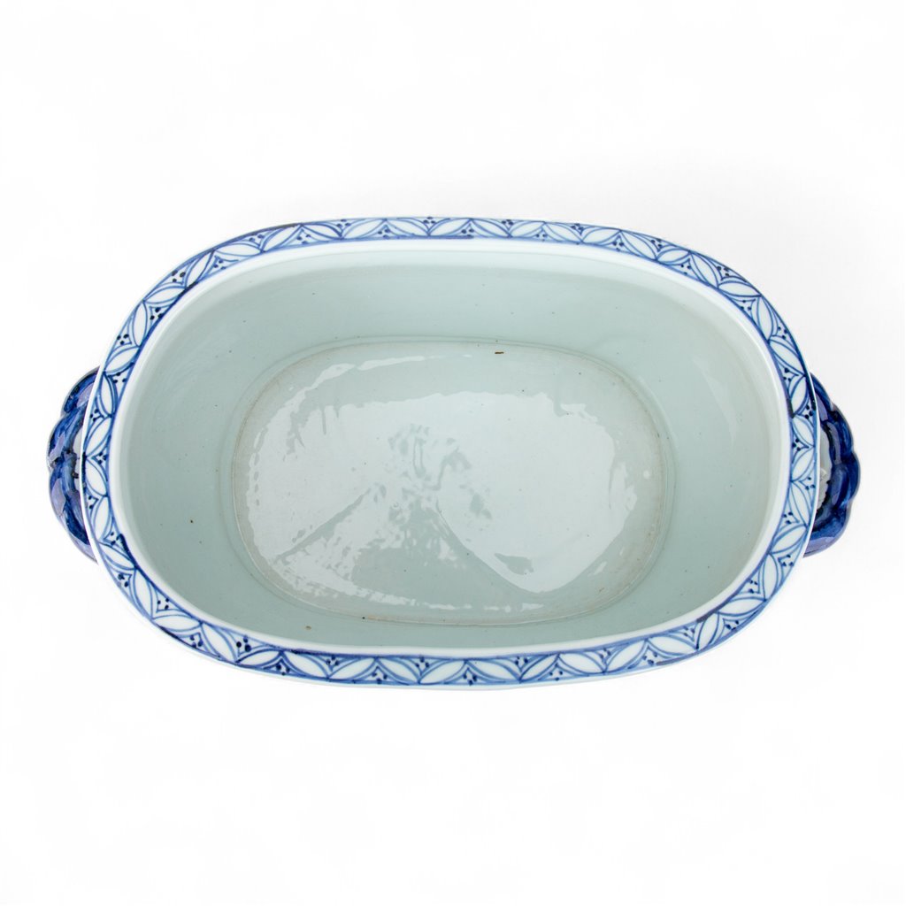 Danny's Fine Porcelain: Blue & White Porcelain Oval Footbath – Twin Handles | Fish & Water Garden Motif | 17.75”