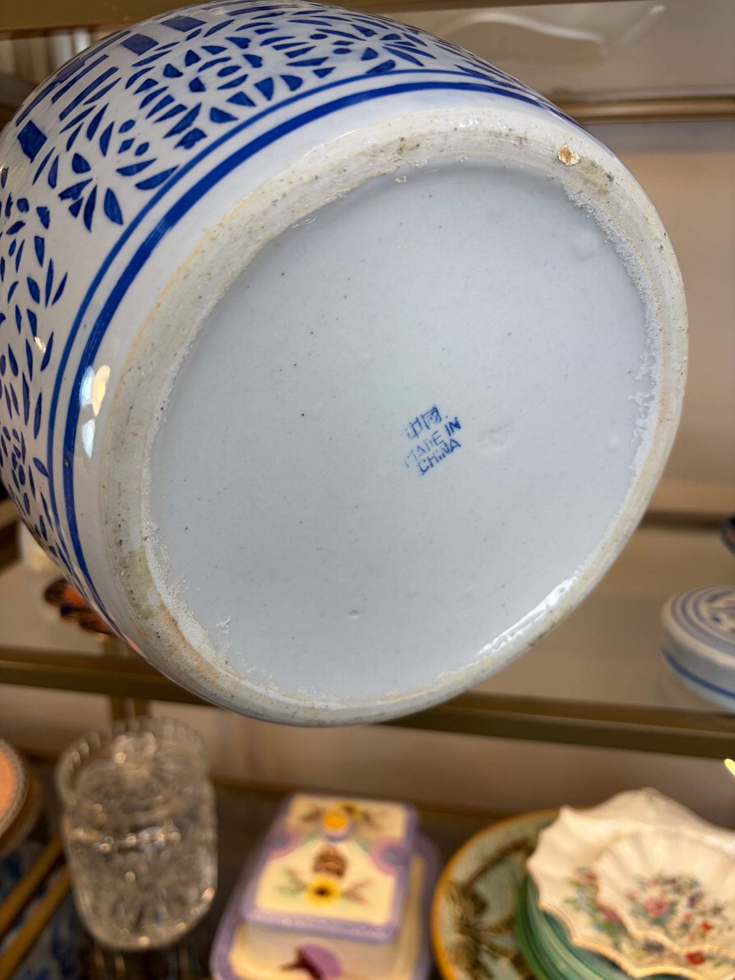 Beautiful vintage Double Happiness lidded ginger jar!