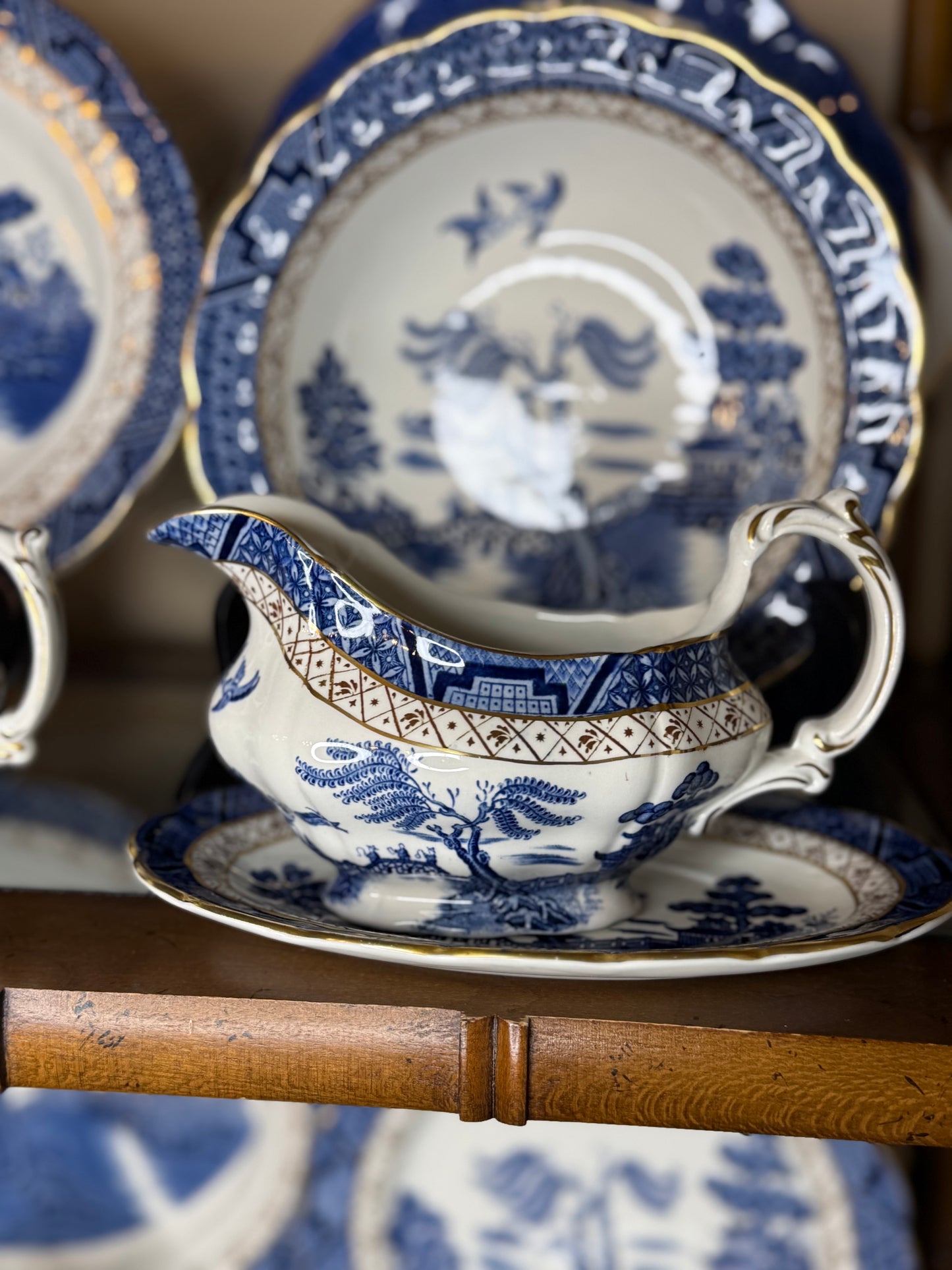 Vintage 1950's Booths Real Old Willow | Scalloped Gravy (BASE ONLY) | Blue & White | English Transferware | A8025
