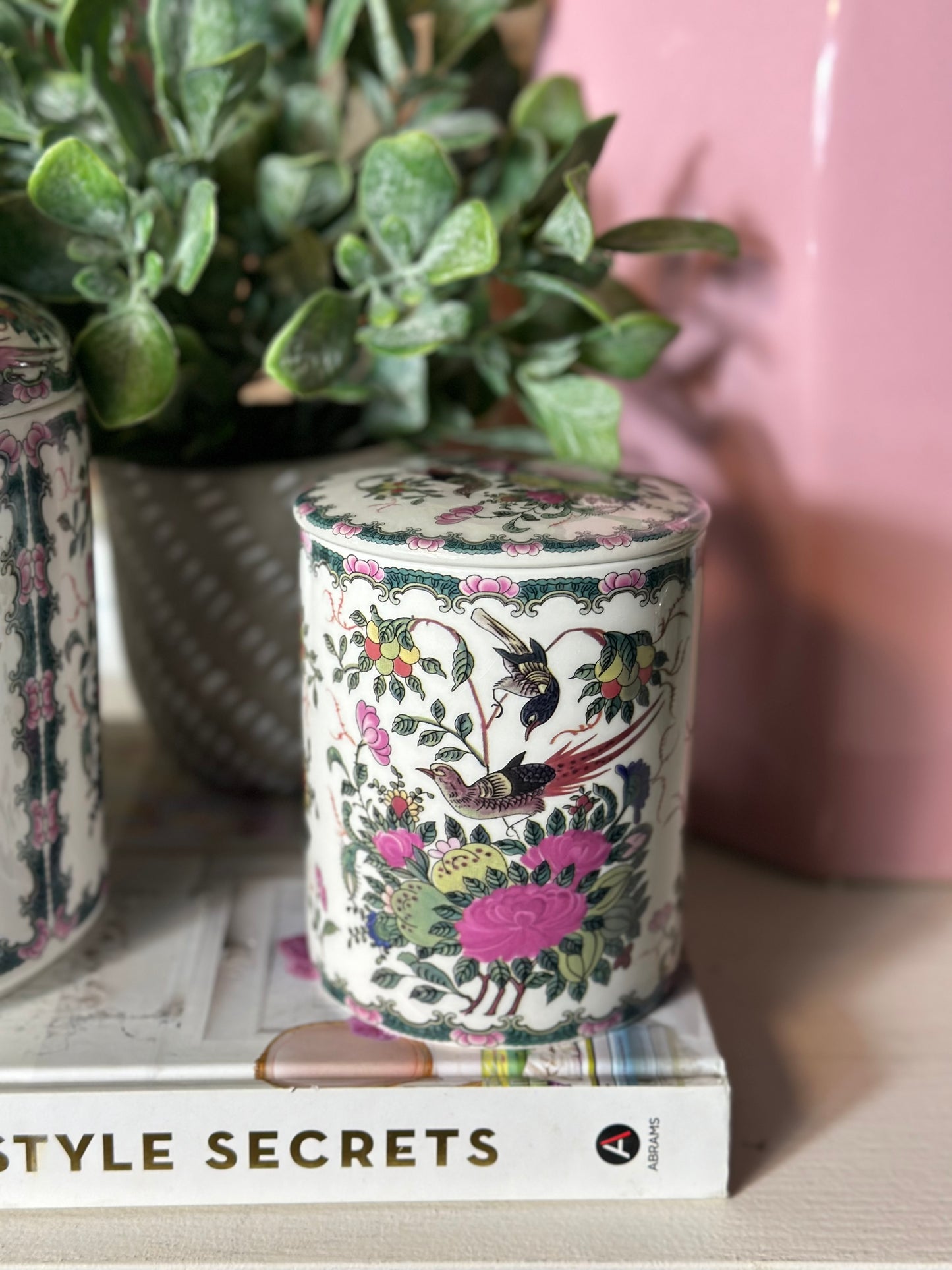 Danny's Fine Porcelain - Pink Porcelain Peony 10 oz. Candle W/ Lid, 3.5L X 3.5W X 4H