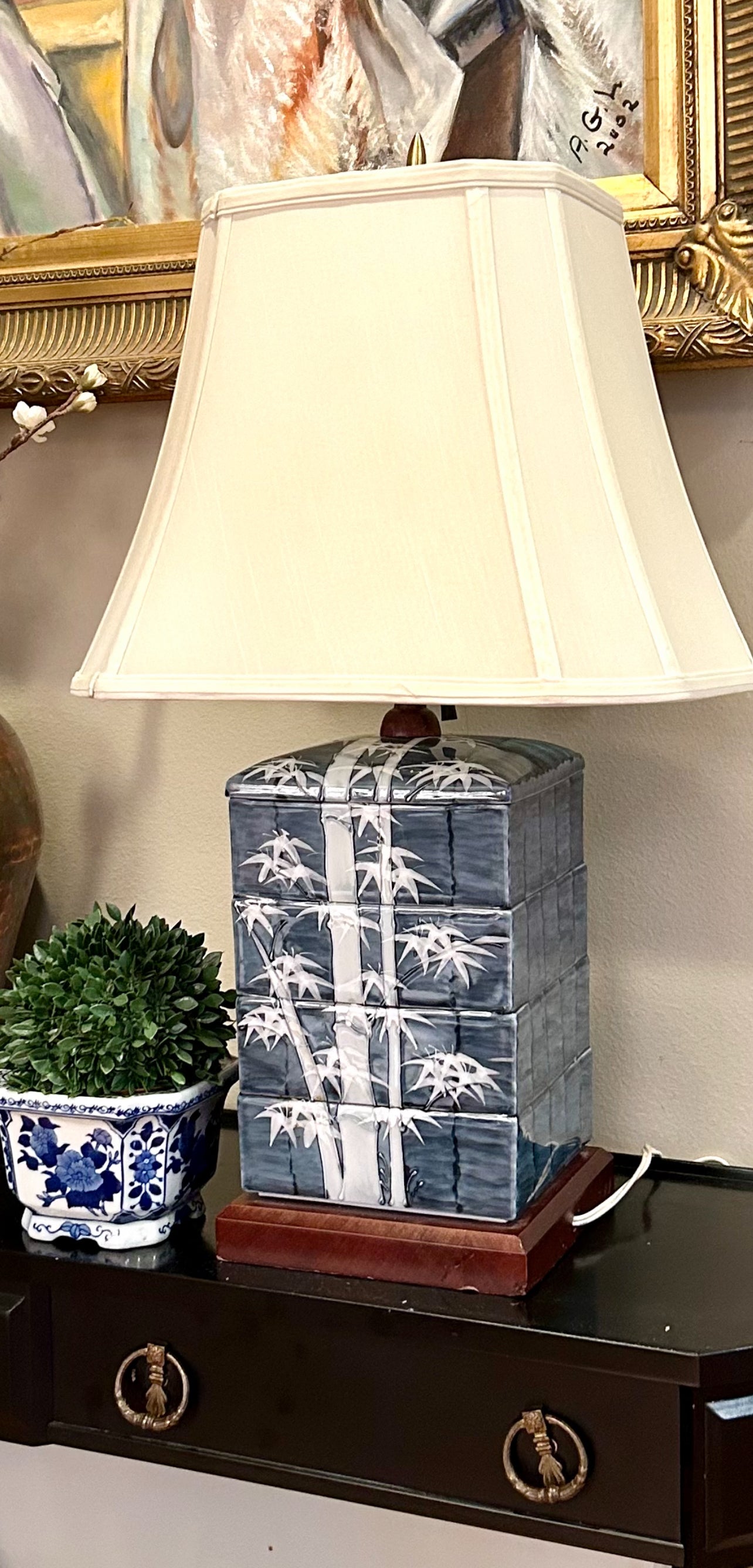 Chic vintage chinoiserie blue and white faux bamboo lamp.