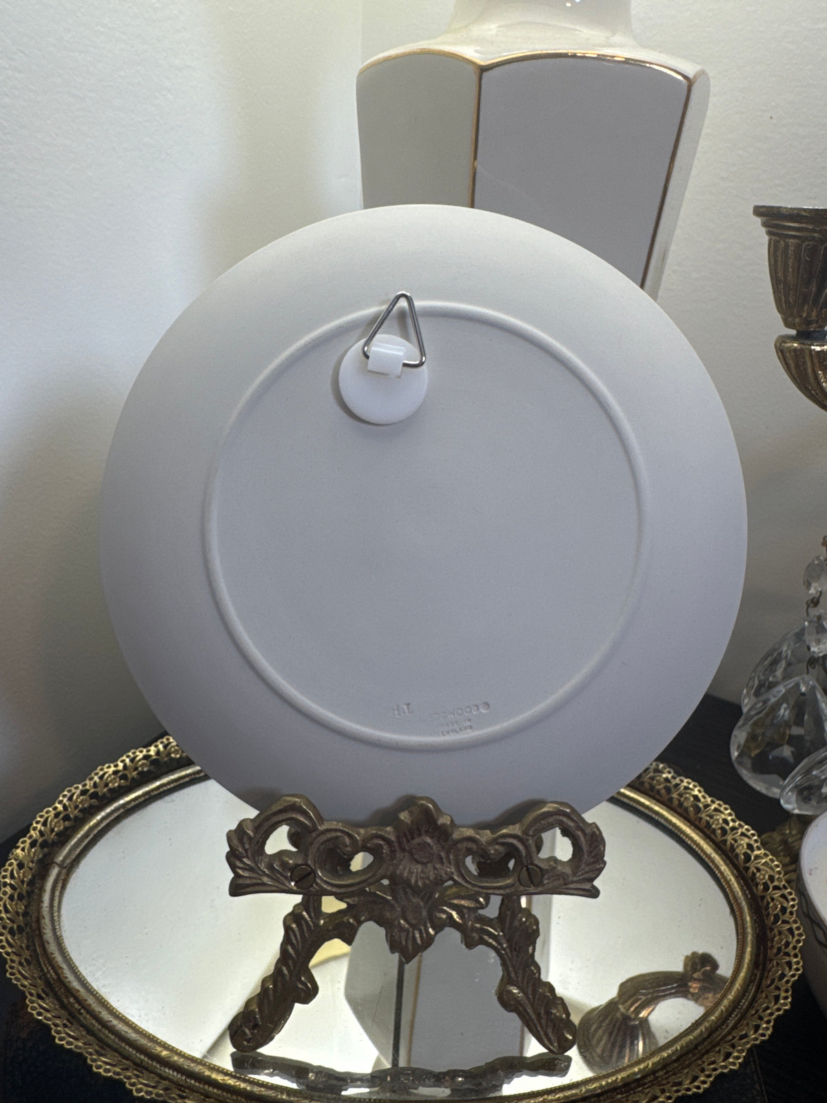 Wedgwood white blue Mother 1975 plate