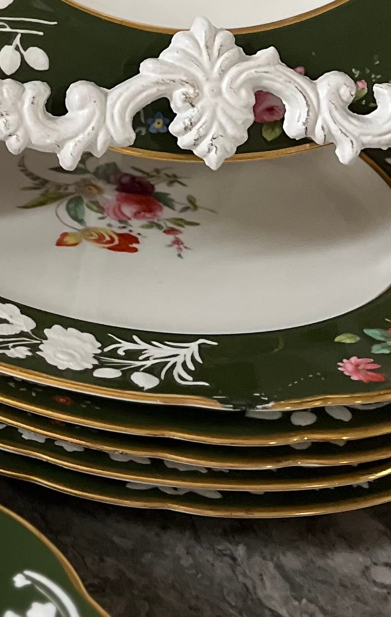 🔥ON AUCTION🔥Exceptional Set of 12 Copeland Spode Green Ground & Raised Enamel Dinner Plates – Gilman Collamore NYC - Stamped Circa 1908-