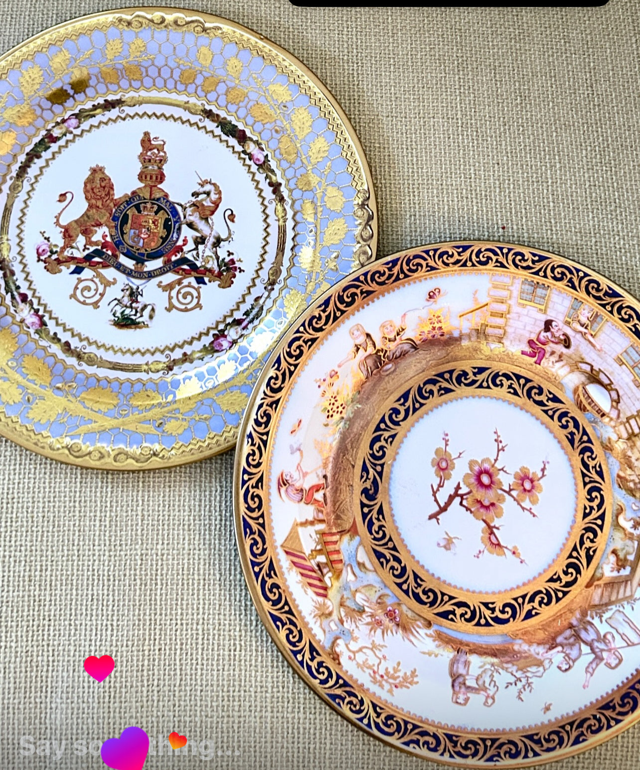 Lovely set 2 tin collectors plates QE2
