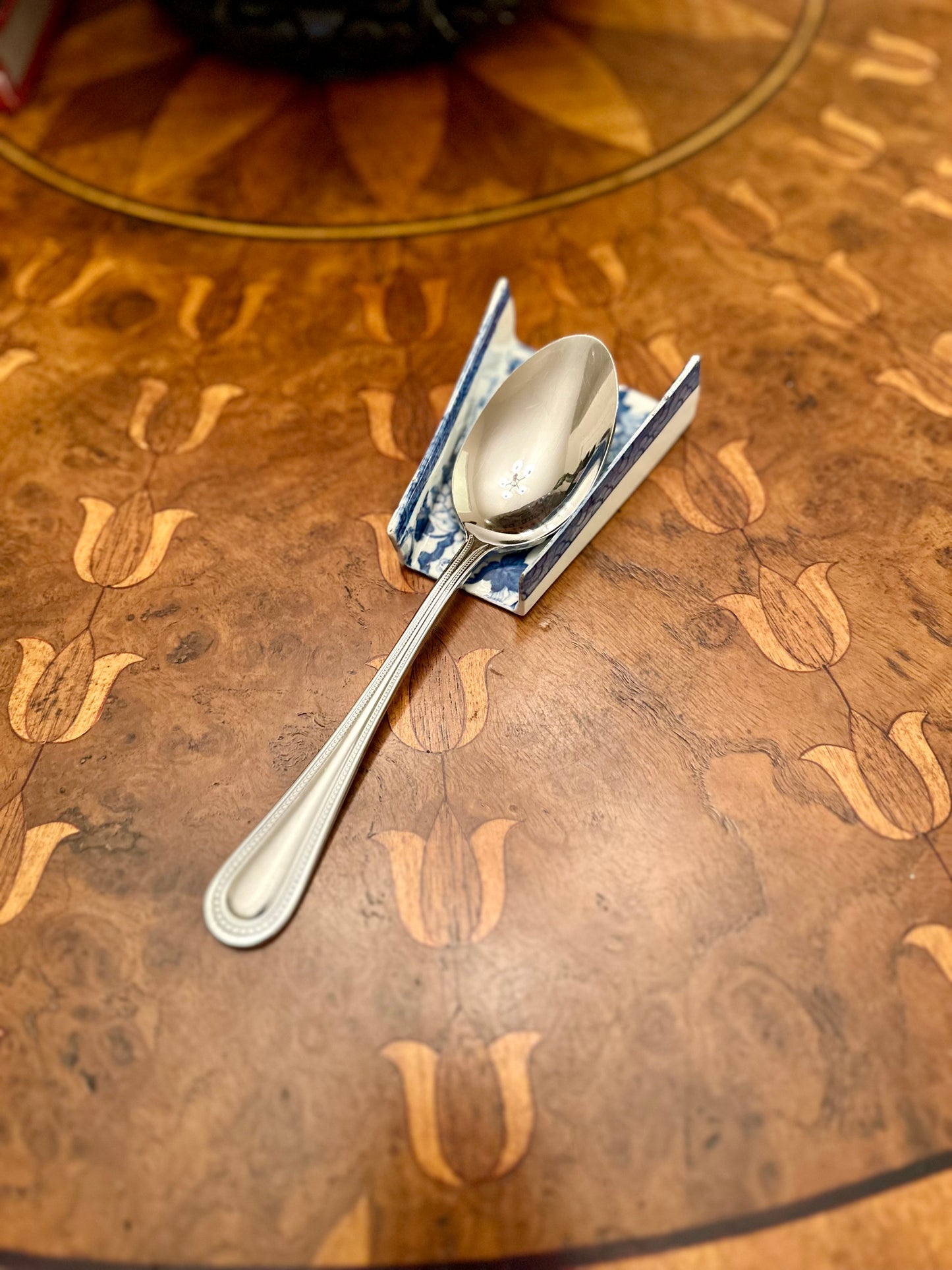 Antique Wedgwood Blue Transfer Pearlware Spoon Rest, Early 19th Century