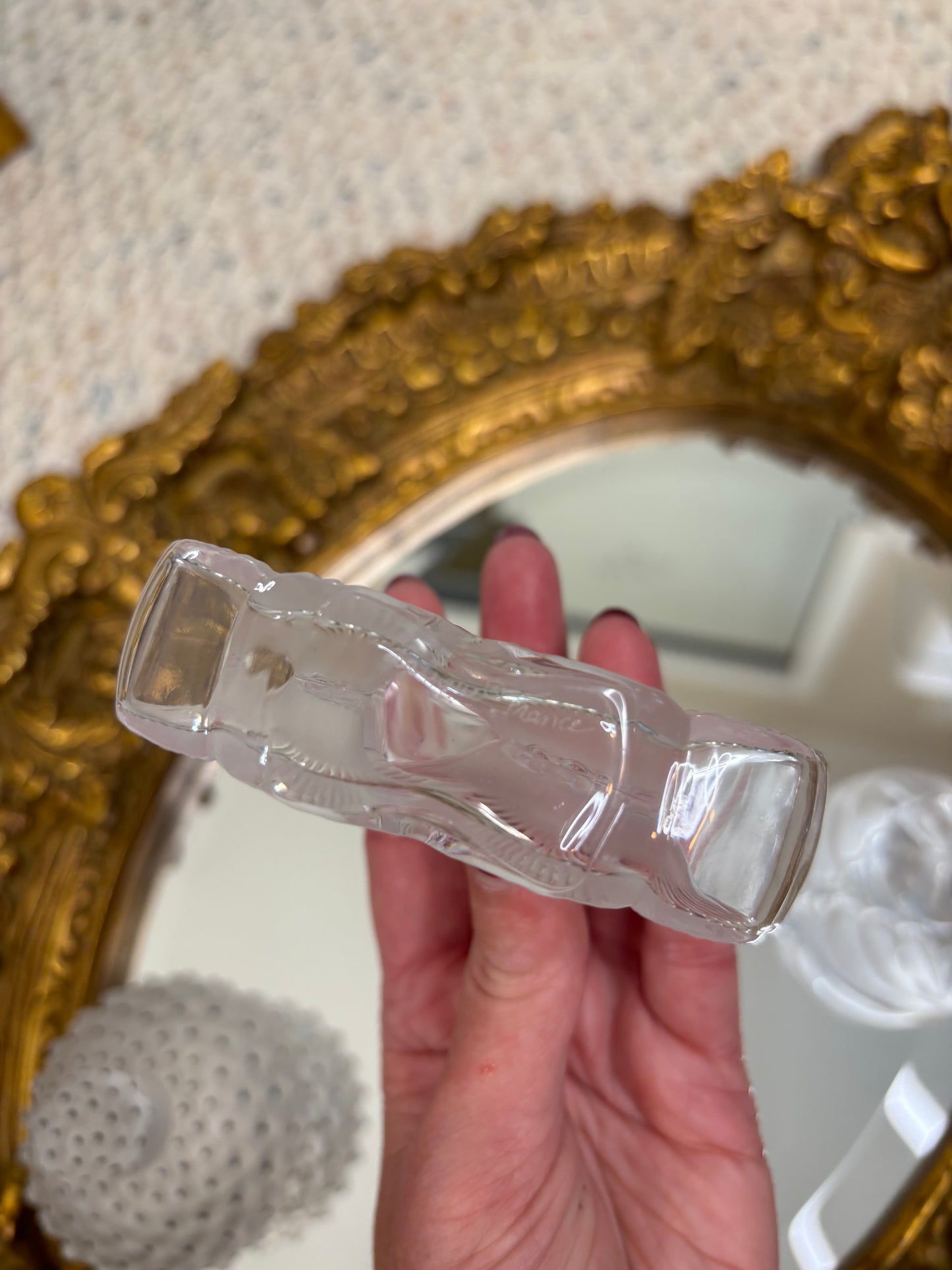Stunning Lalique Double Flower perfume bottle with clear and satin finish! In excellent condition! Measures 3 3/4” tall. Marked Lalique France on bottom.