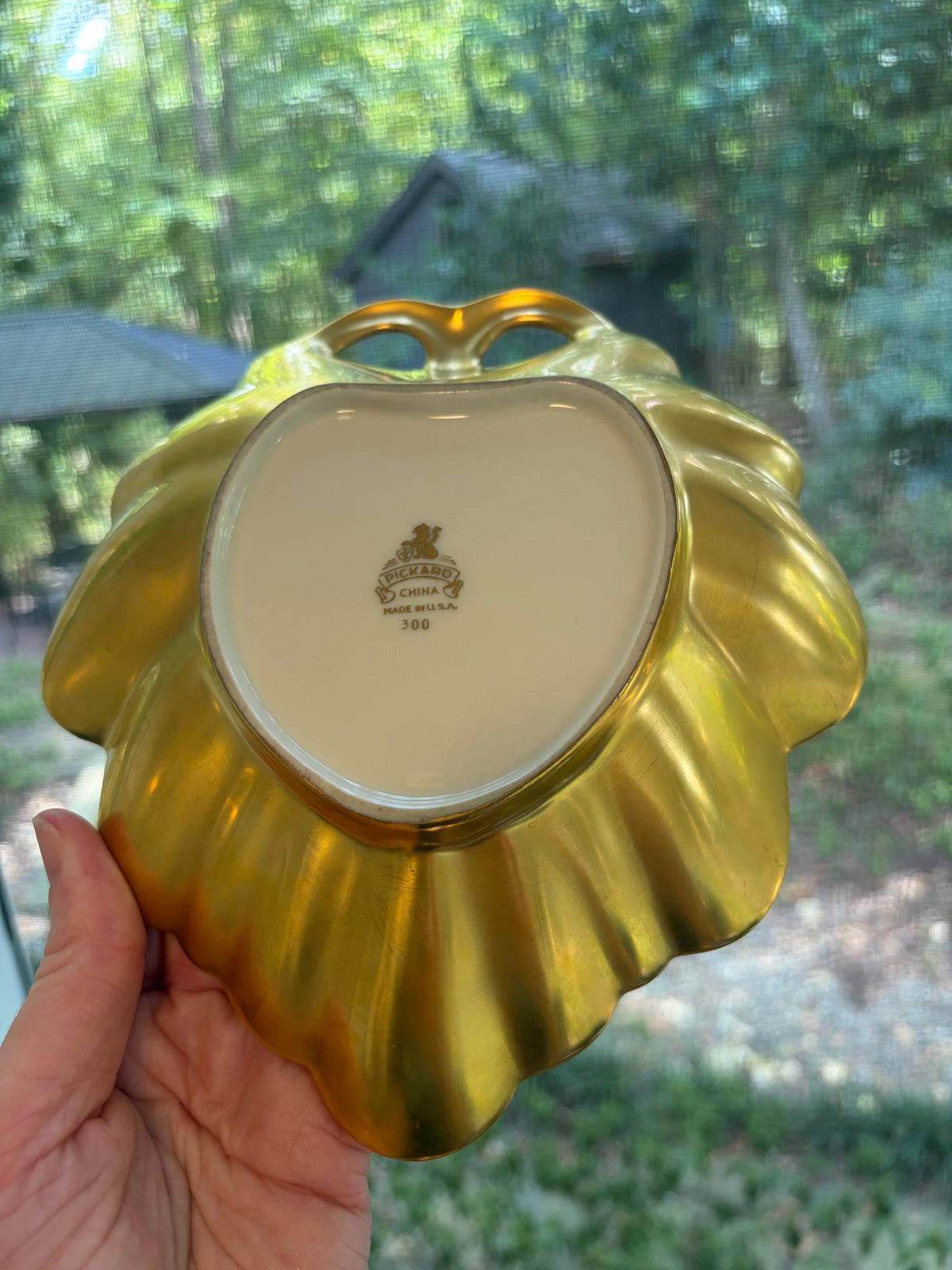 Lovely Pickard gold leaf dish!