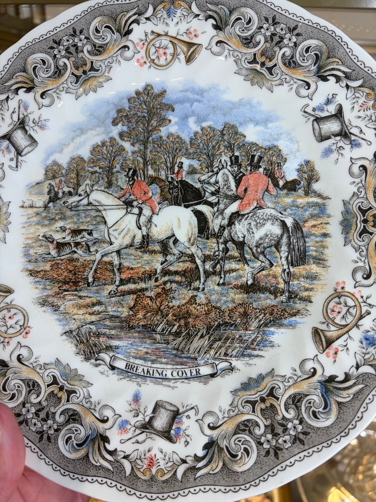 Churchill Herrings Hunt Brown Multicolor Transferware plate!