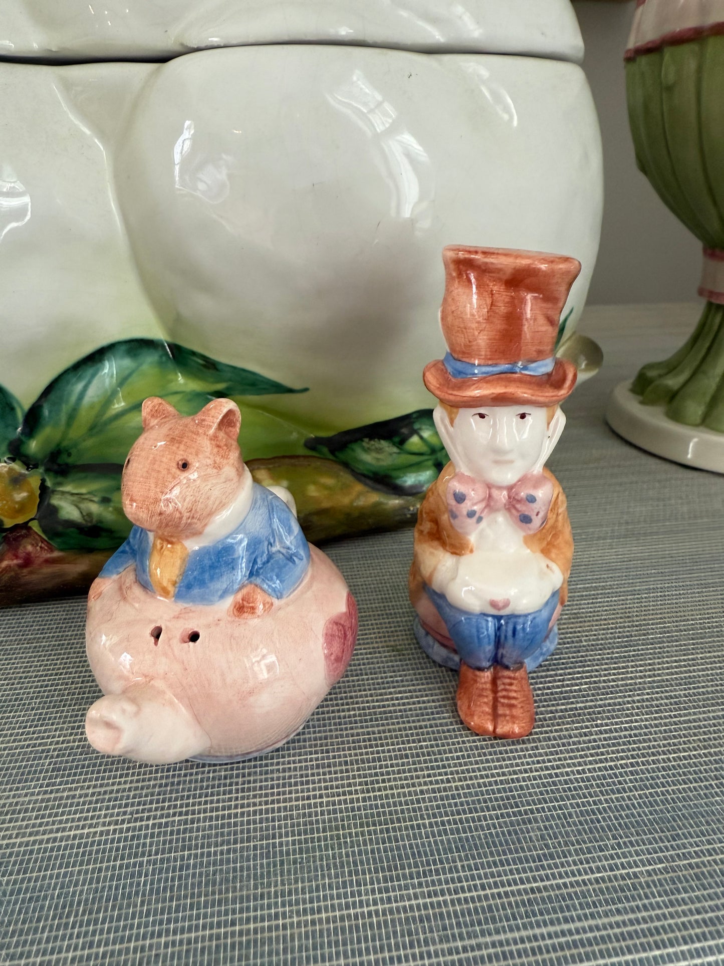 Vintage Whimsical Alice in Wonderland Salt & Pepper Shakers
