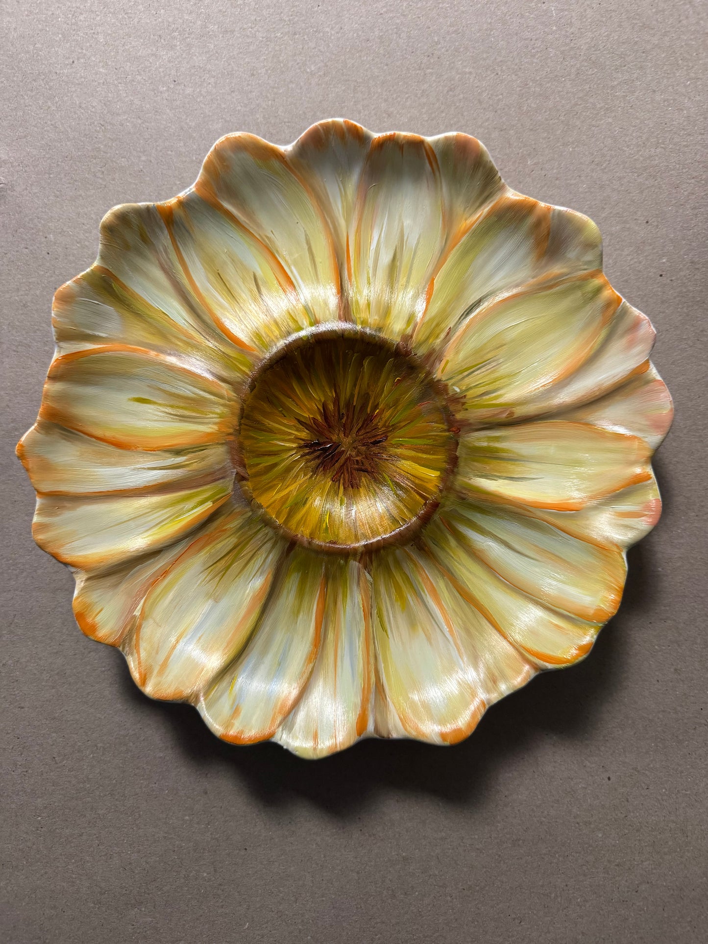 Hand painted floral daisy plate