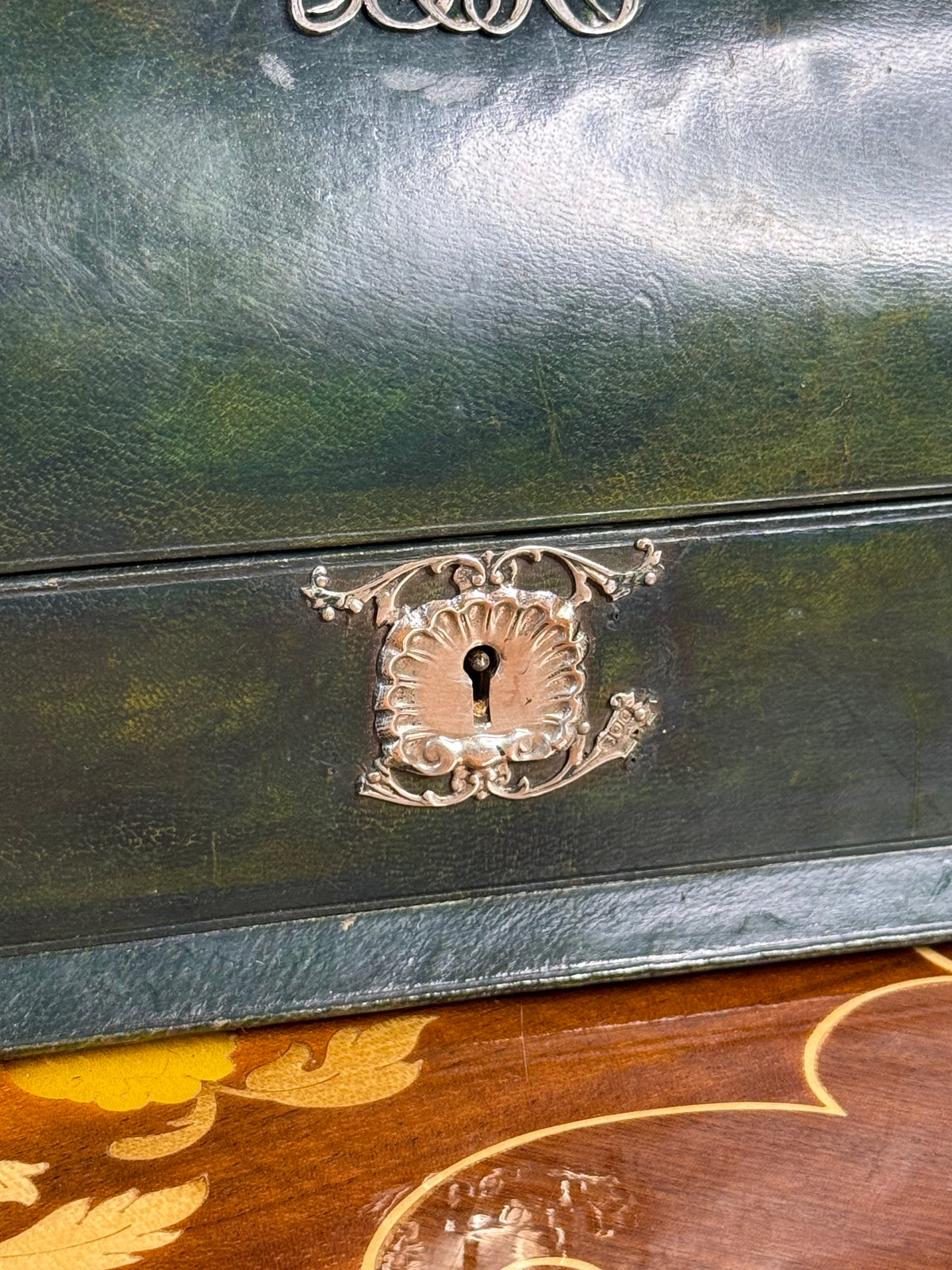 Antique William Comyns Green Leather Stationery Box with Sterling Silver Mounts | London 1901 | DA4609