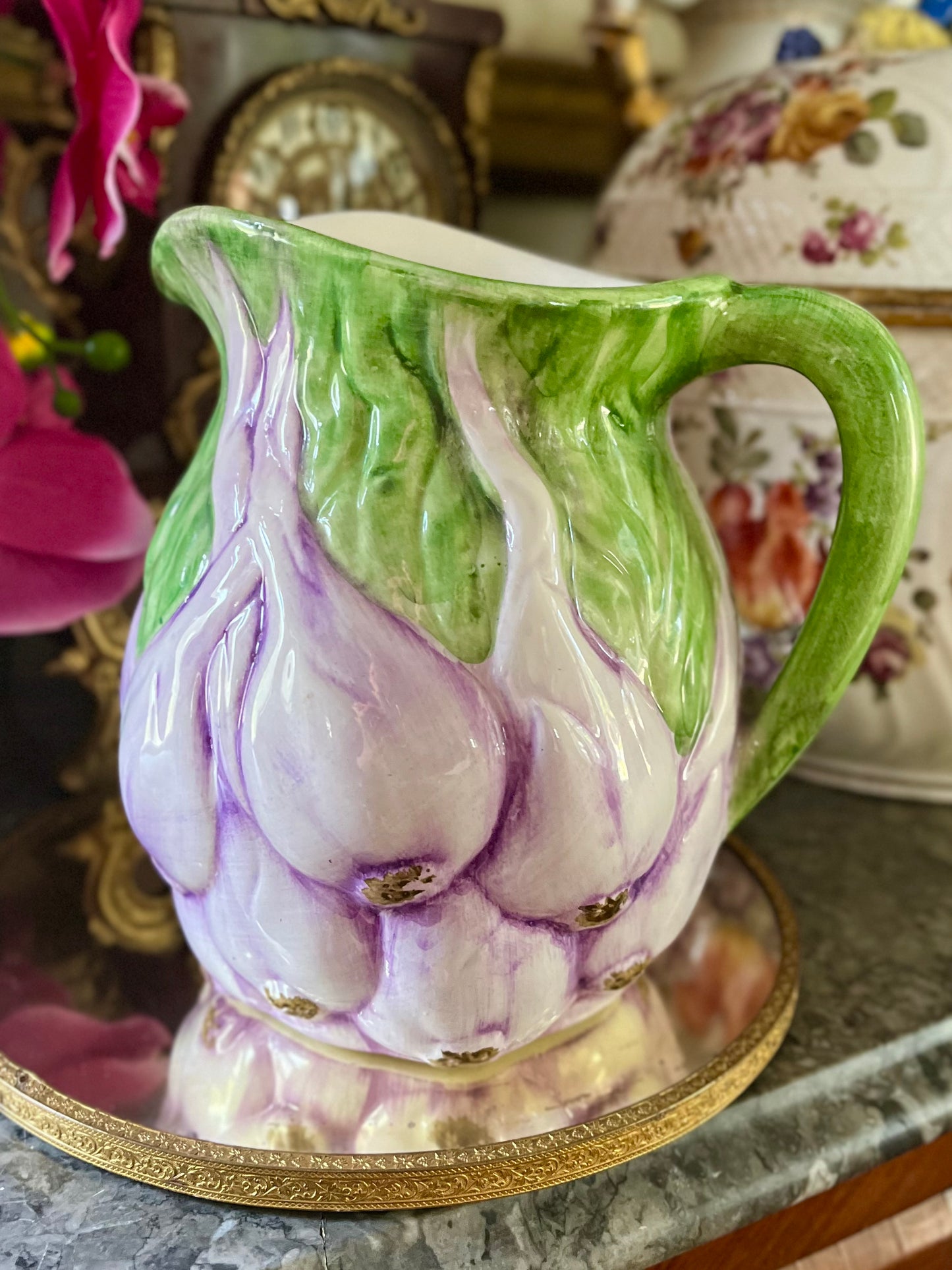 Live 06/05 Valli Ceramiche Garlic Pitcher