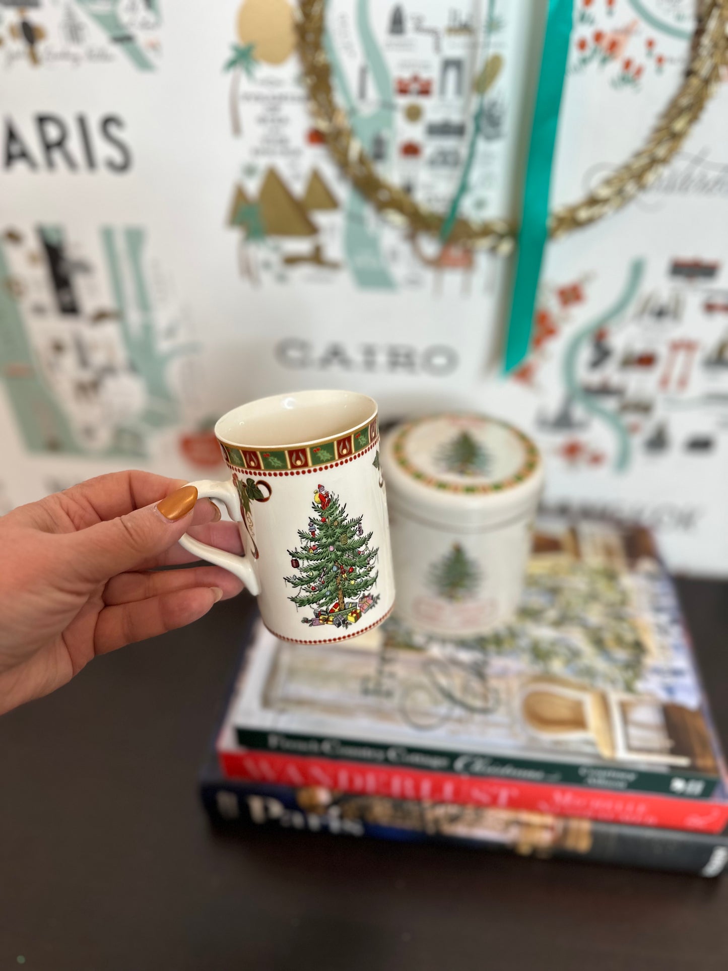 Spode Christmas Tree Sentiments Mug with Keepsake Gift Tin | “Christmas is Love with All the Trimmings”