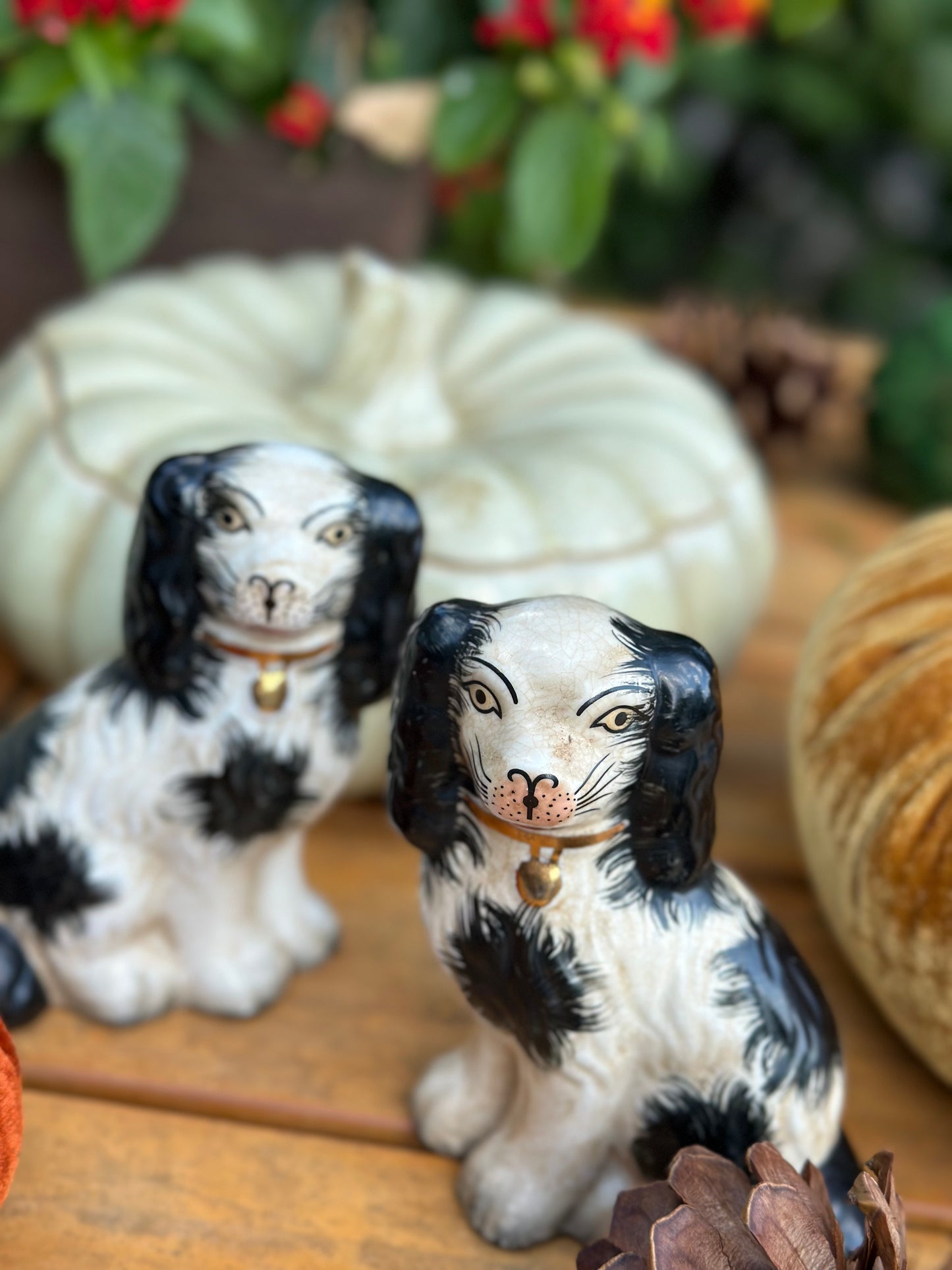 Danny’s Fine Porcelain: Black/White, 6” Tall Mantle Spaniel Dog Pair