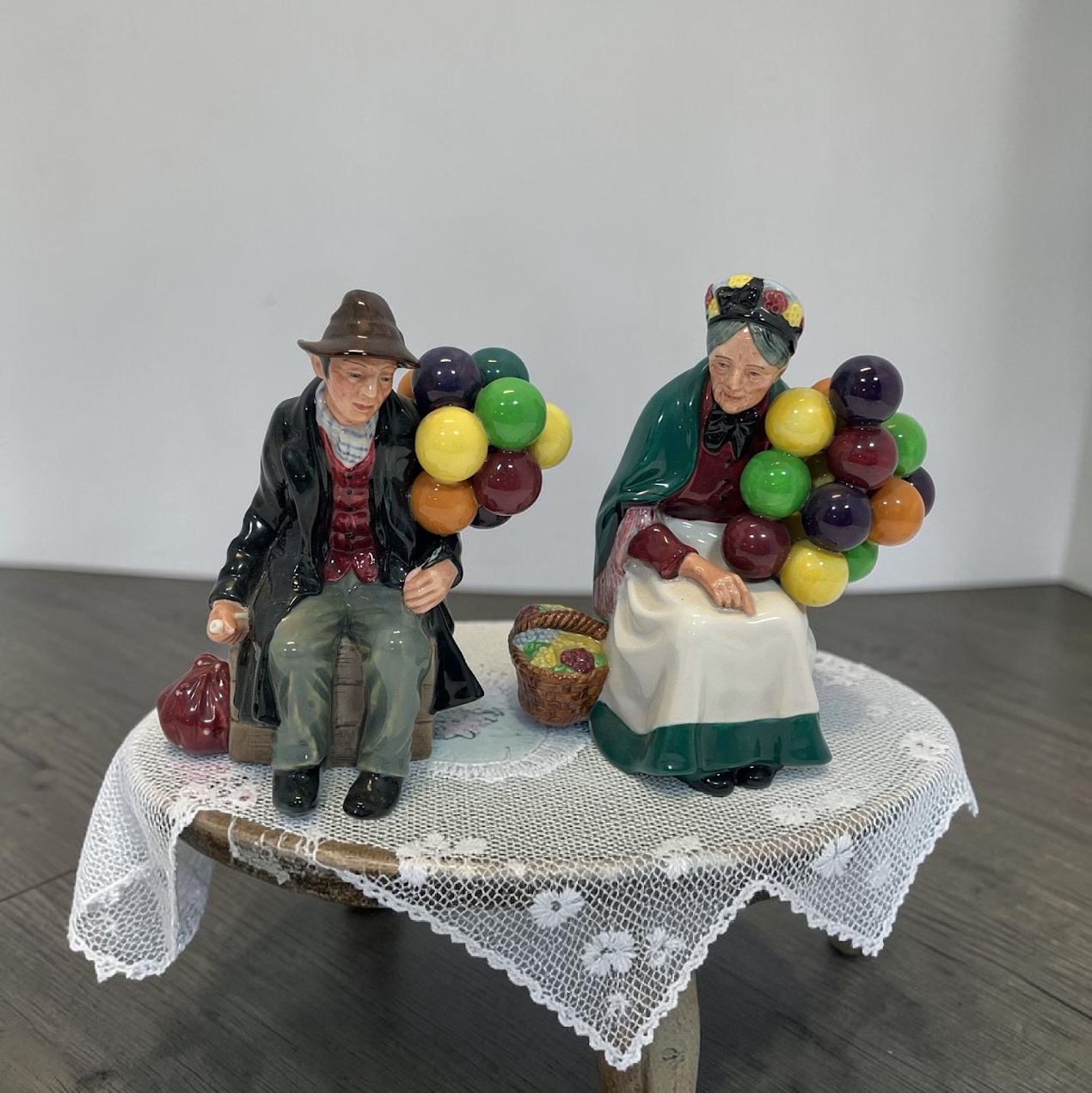 Vintage Royal Doulton Ballon Couple Figurines, Excellent!!