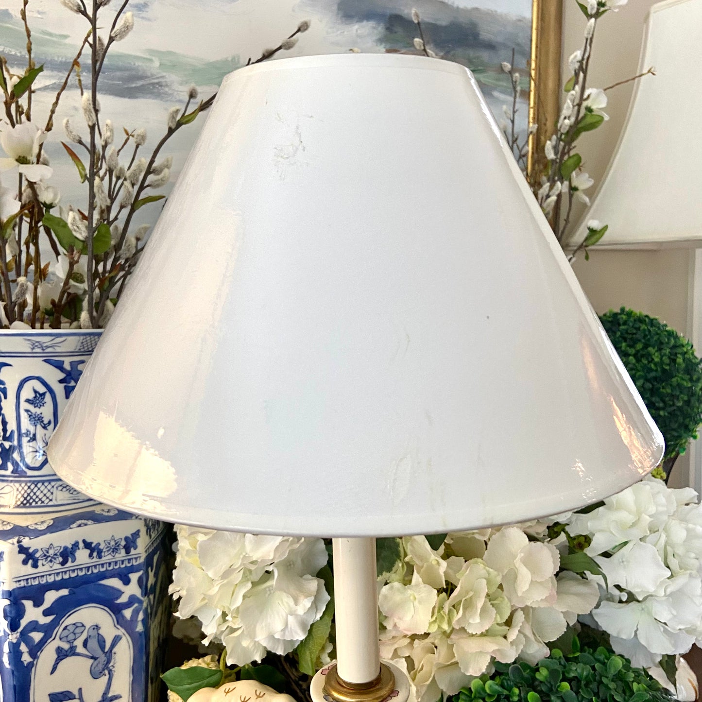 Gorgeous vintage tobacco leaf candlestick lamp.