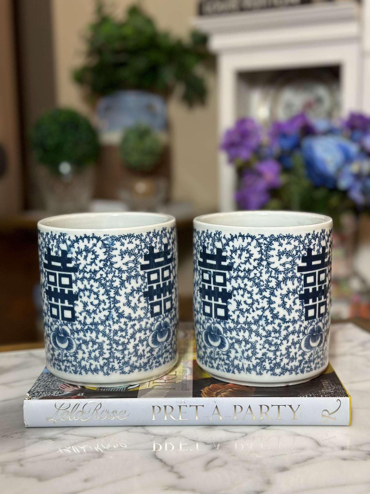 Danny's Fine Porcelain - Blue & White, Double Happiness Cylinder Pot, 5.5" Tall - Pristine!