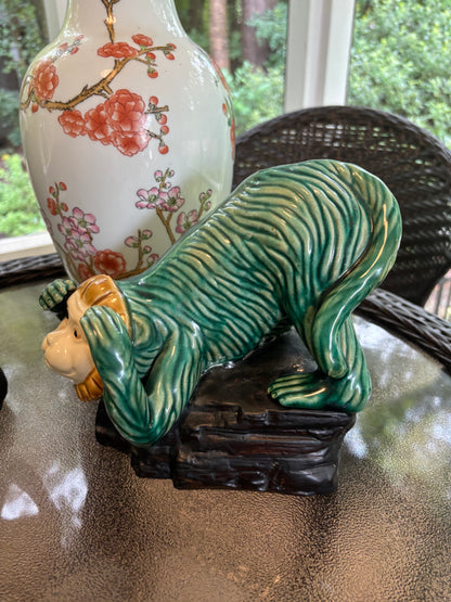 Precious pair of hear no evil, see no evil monkeys!