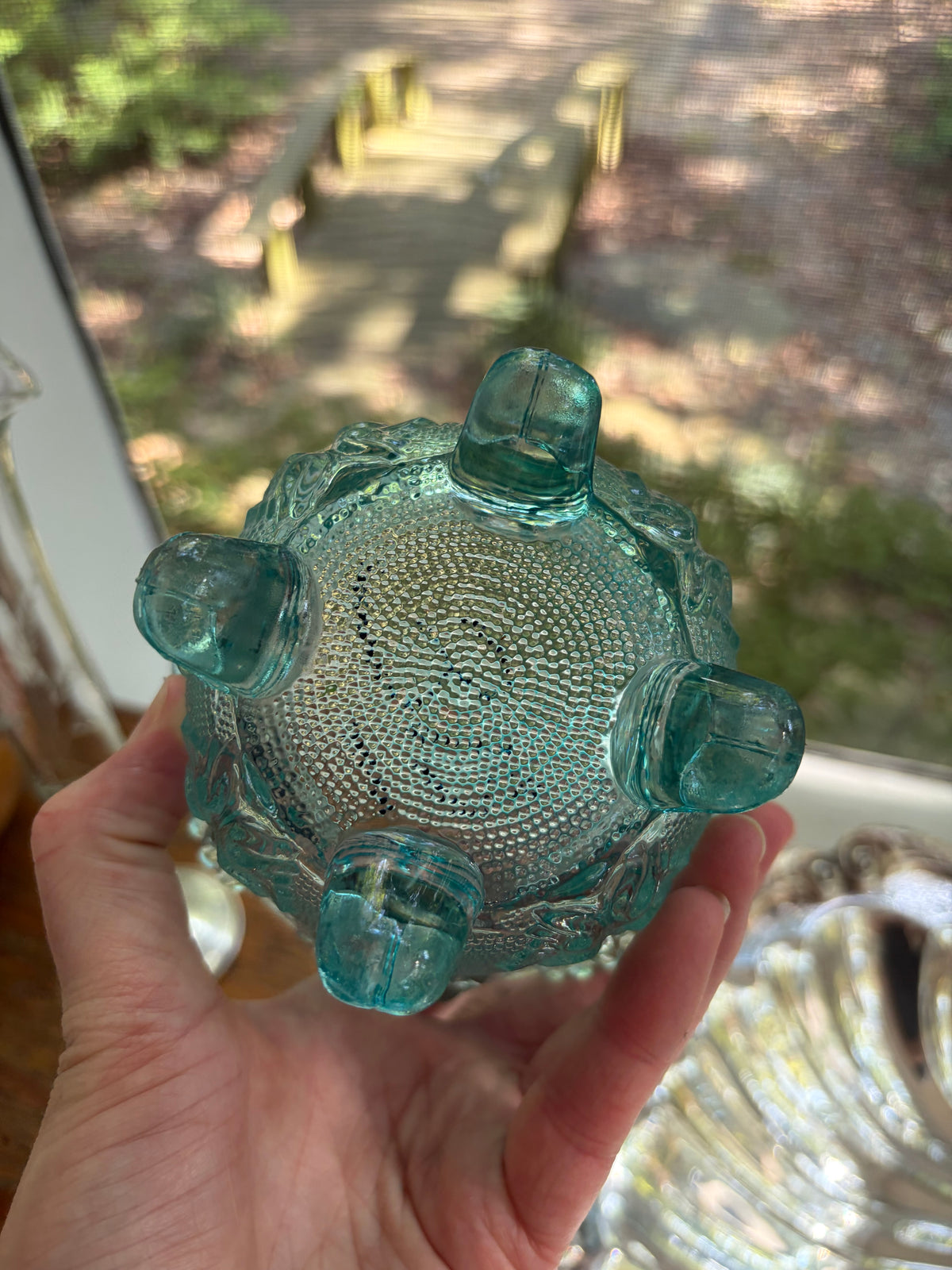 Beautiful Jeanette Glass lidded teal dish with leaf design and grape finial!
