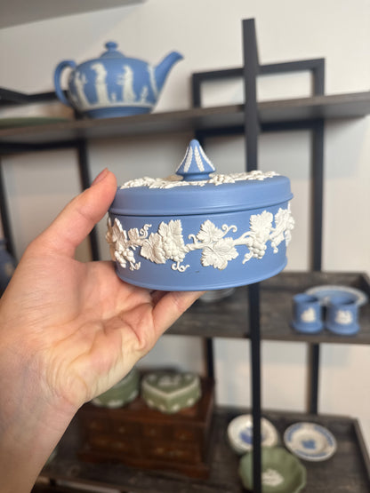 Wedgwood large circus trinket box