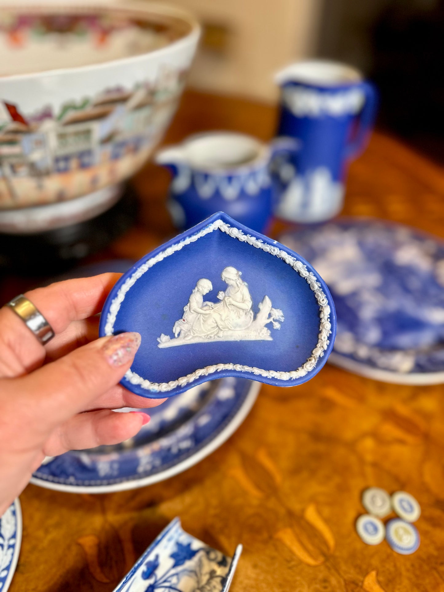 Antique Wedgwood Cobalt Blue Jasper Dip Heart Trinket Dish, c.1907