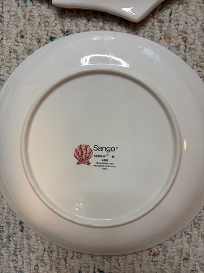 Beautiful Instant plate wall or entertaining set!