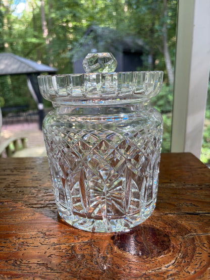 Stunning Waterford Lismore lidded biscuit jar!