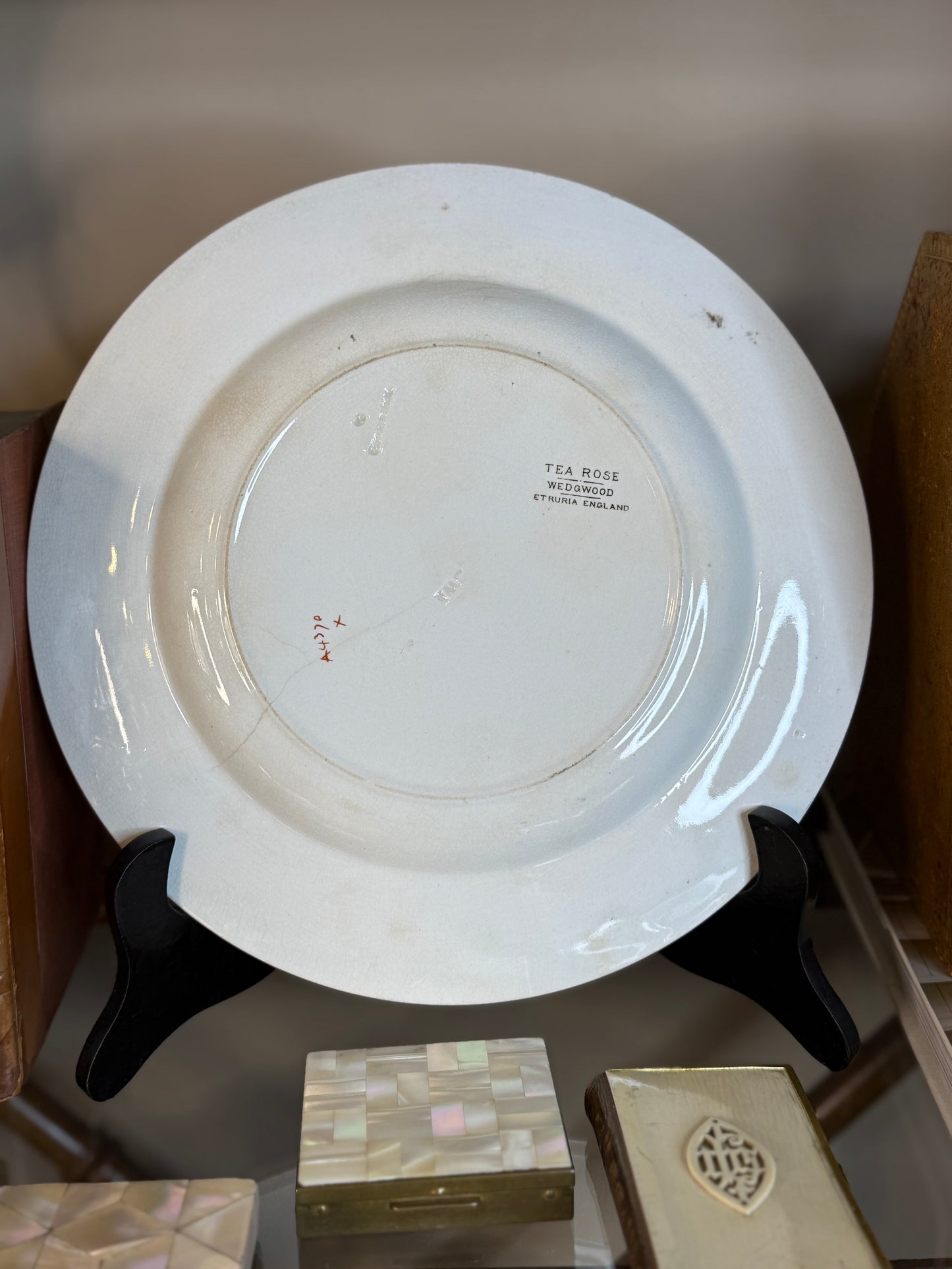 Antique 10”D Wedgwood Tea Rose Plate W/ Game Turkey Scene | Etruria England