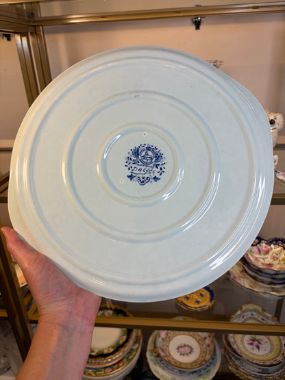 Stunning Societé Céramique Maastricht Delft blue serving tray features a classic "Haarlem" peacock feather and urn motif with built-in side handles!