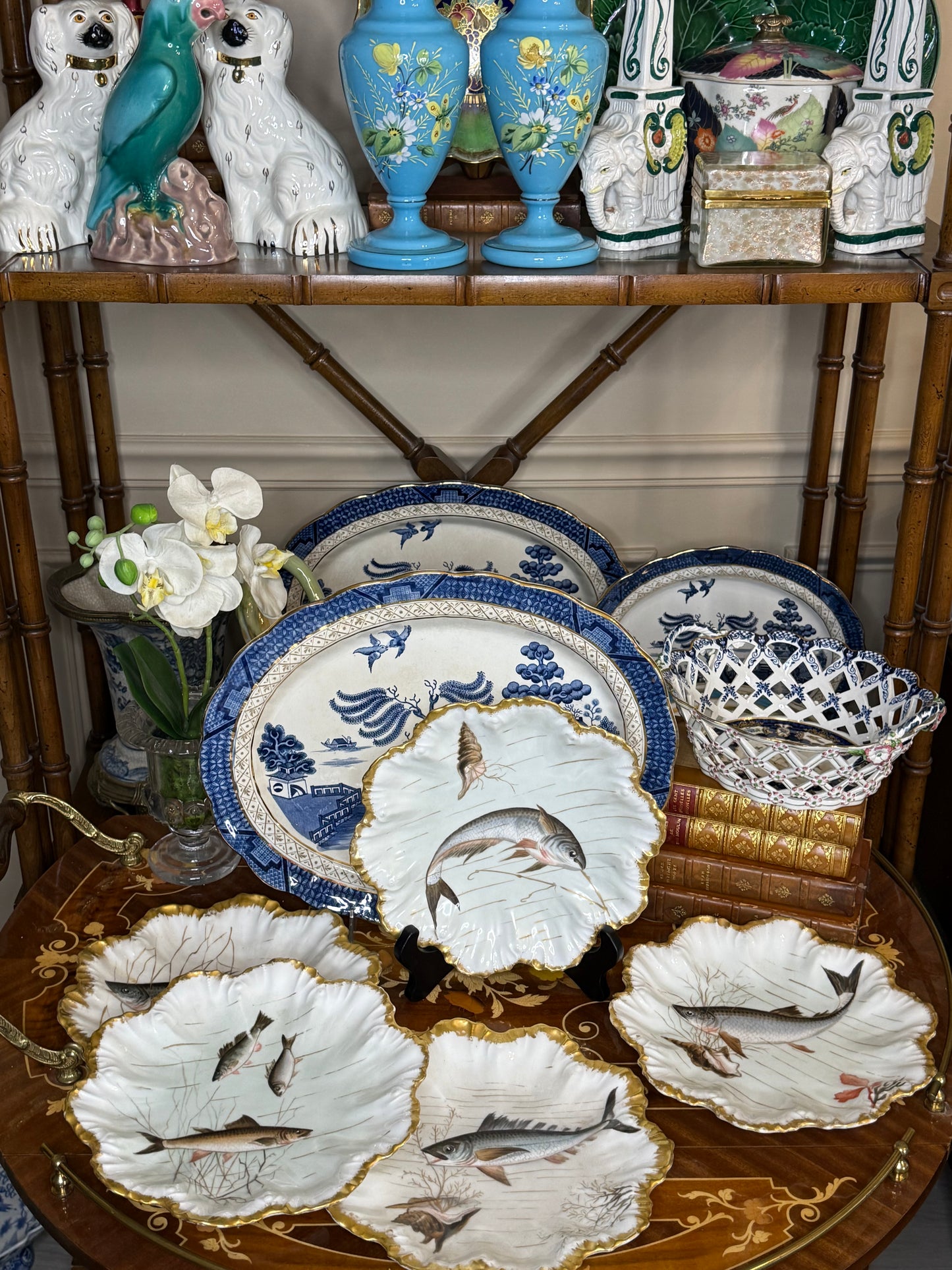 RESERVED - ANGIEFRIEND - Antique French Limoges Hand-Painted Fish Plates with Gilt Scalloped Rims | Set of 5 | 9”