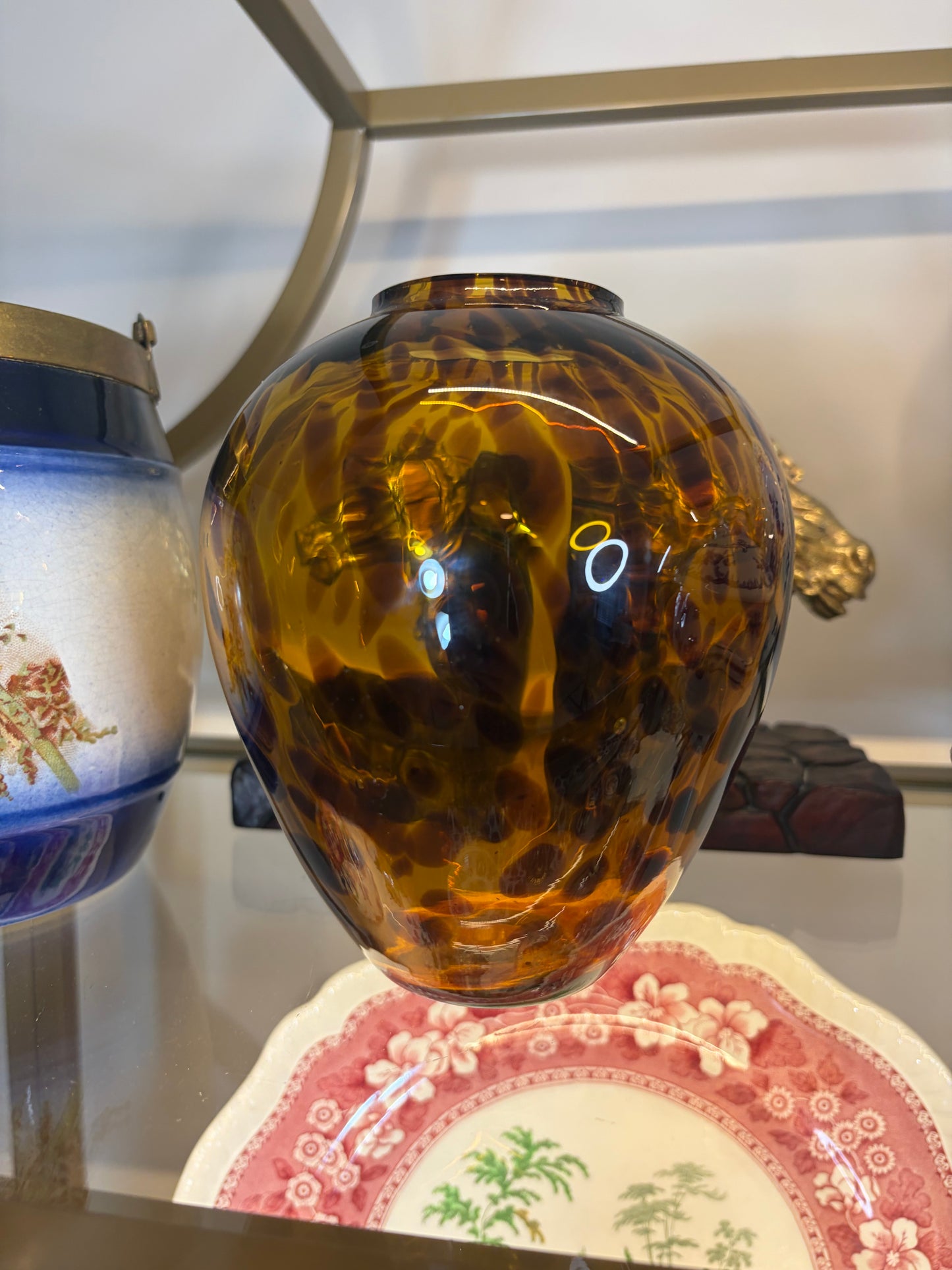 Lovely tortoise shell vase!