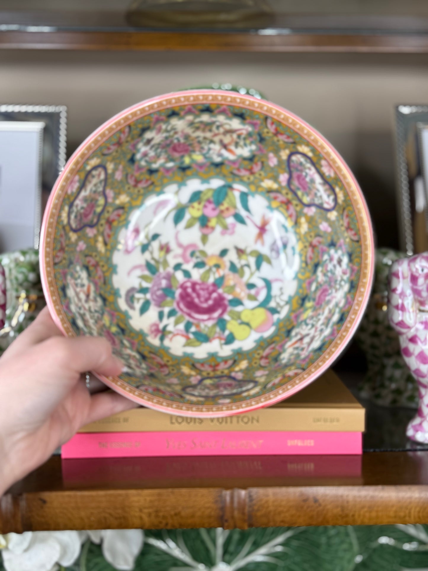 Danny's Fine Porcelain: Rose Medallion Canton Porcelain Bowl – 9” #41425