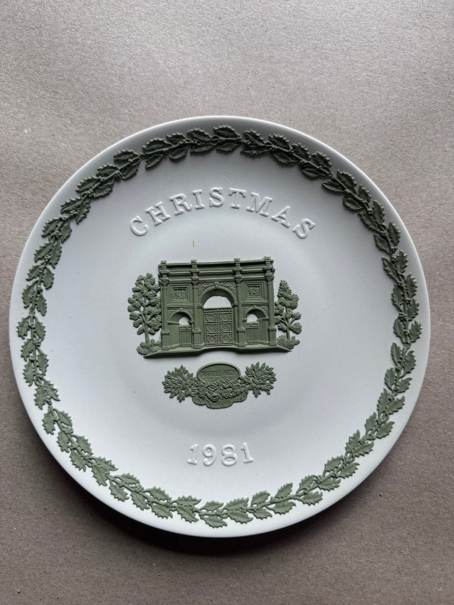 Christmas plate 1981 Wedgwood limited edition of 750 9”