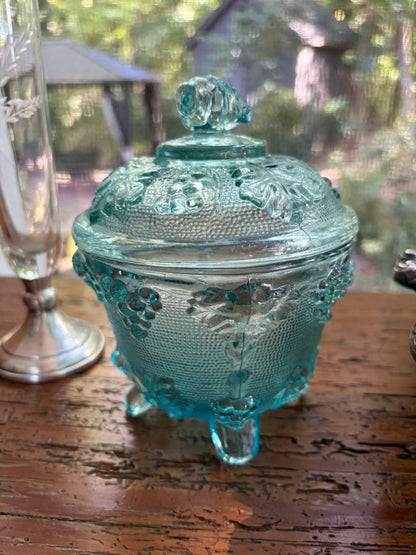 Beautiful Jeanette Glass lidded teal dish with leaf design and grape finial!