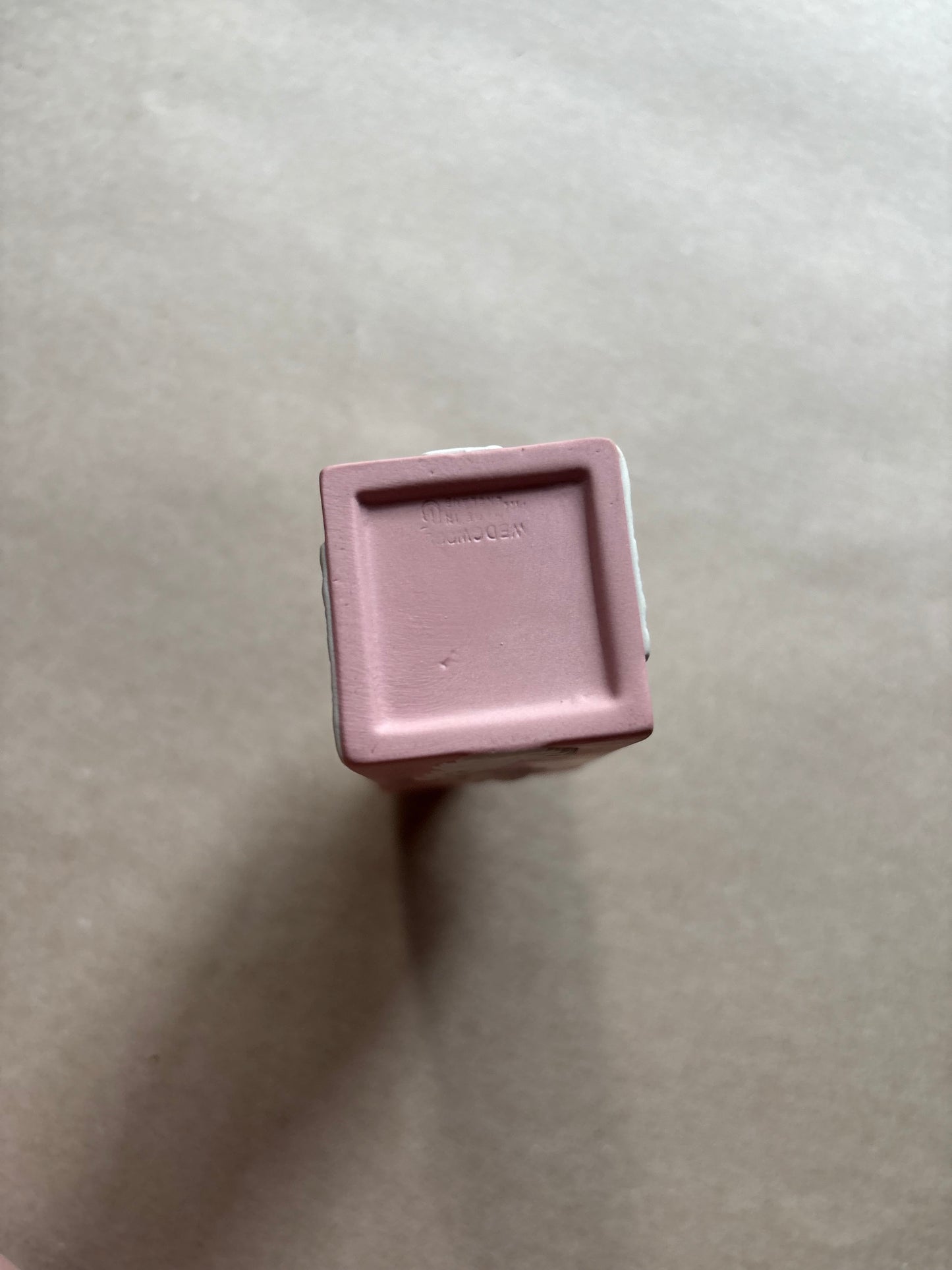 Gorgeous pink bee bud vase Wedgwood