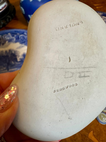 Antique Wedgwood Cobalt Blue Jasper Dip Heart Trinket Dish, c.1907