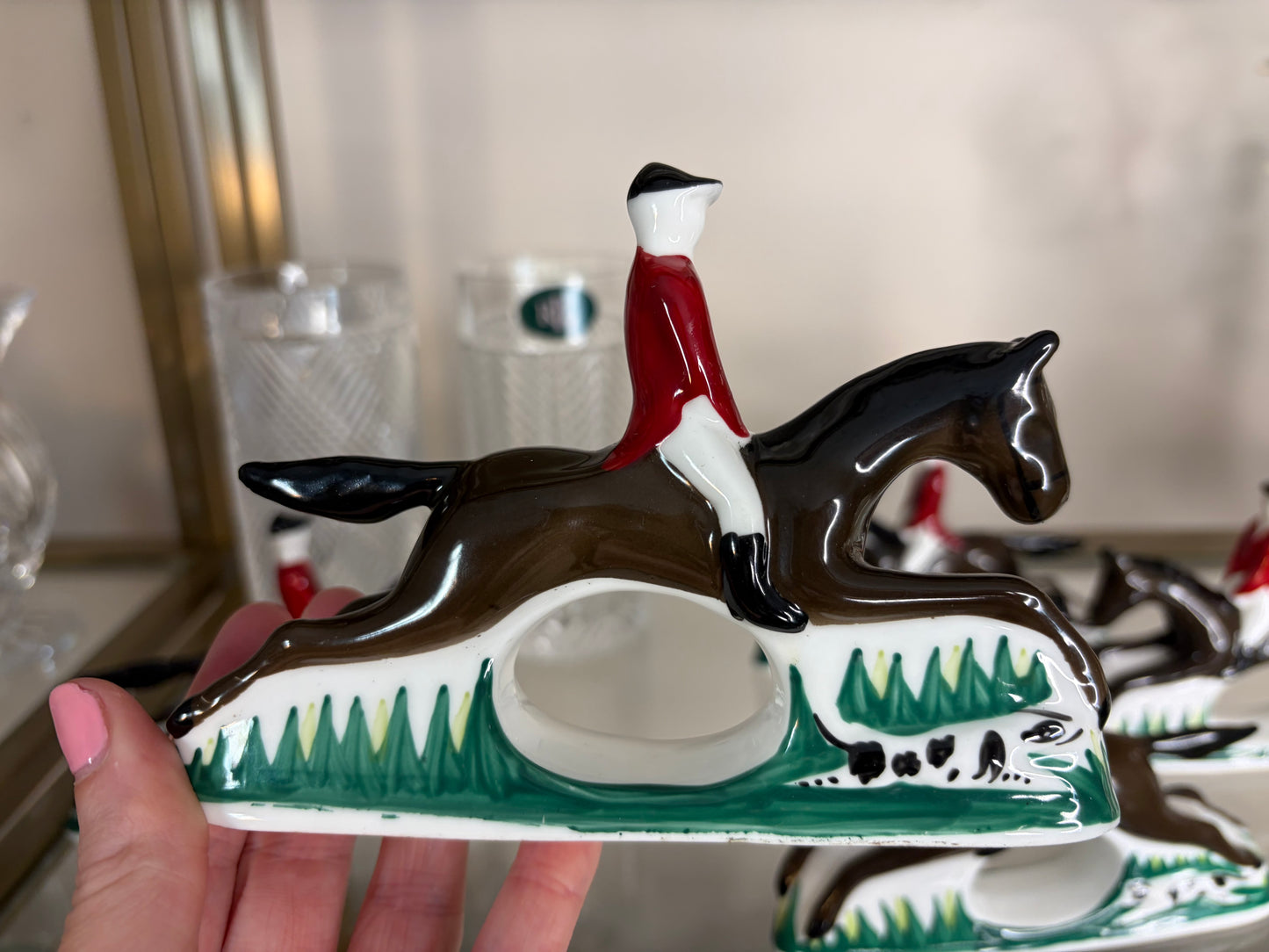 Beautiful equestrian hunt scene napkin rings set of 5! Two sets available; sold separately!