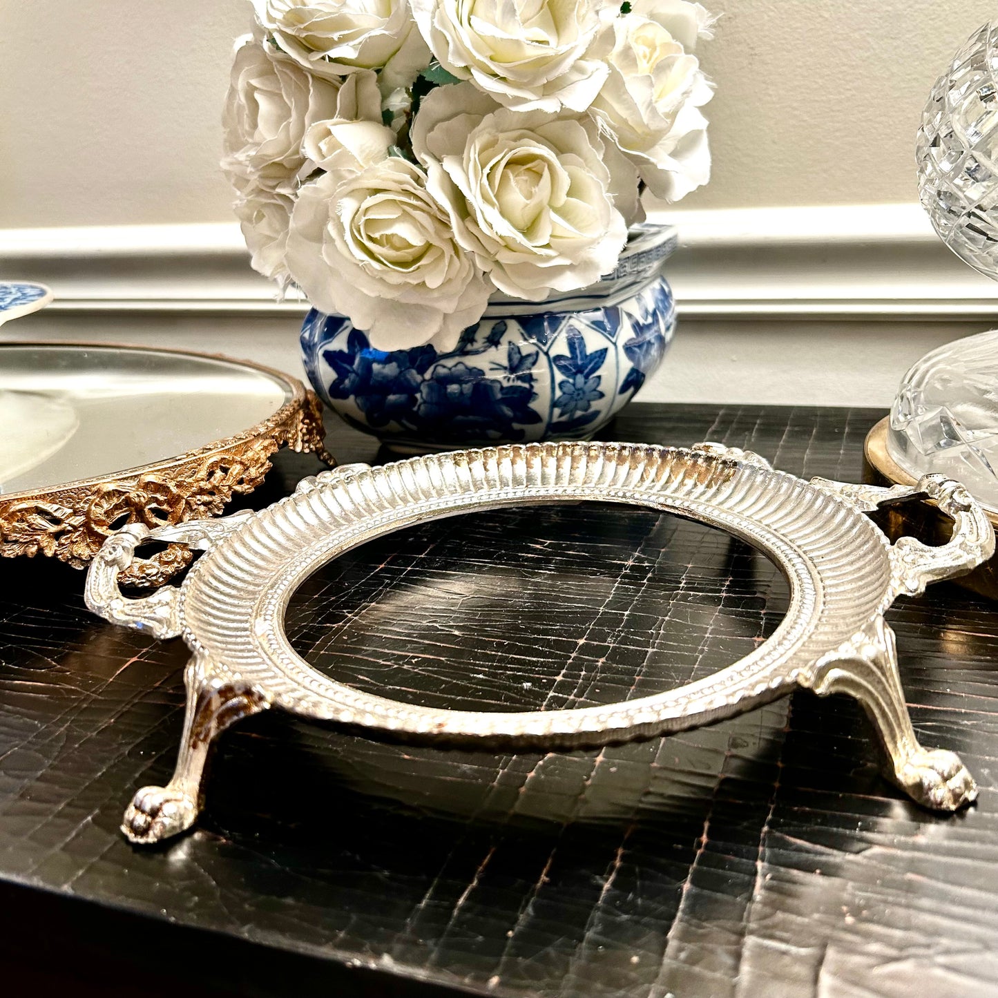 Vintage shiny silver plate claw leg chippendale vase bowl centerpiece holder.