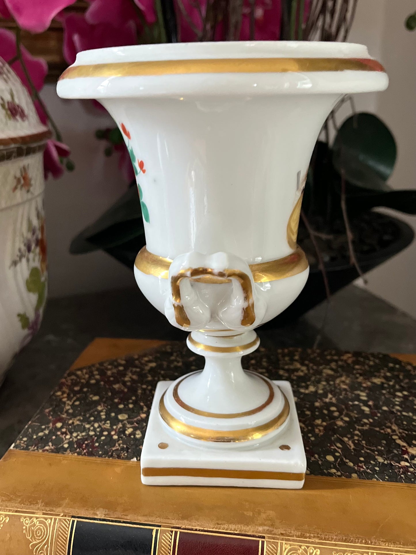 Live 06/22 Pair of Old Paris Hand-Painted Portrait Urns | 19th Century 2 Sided Decoration