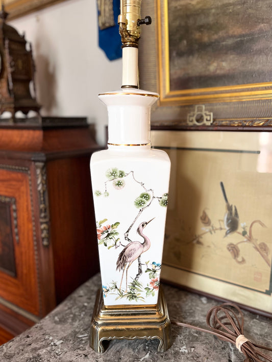 Sophisticated Mid Century Hand Painted Chinoiserie Porcelain Lamp Ornate Brass Base